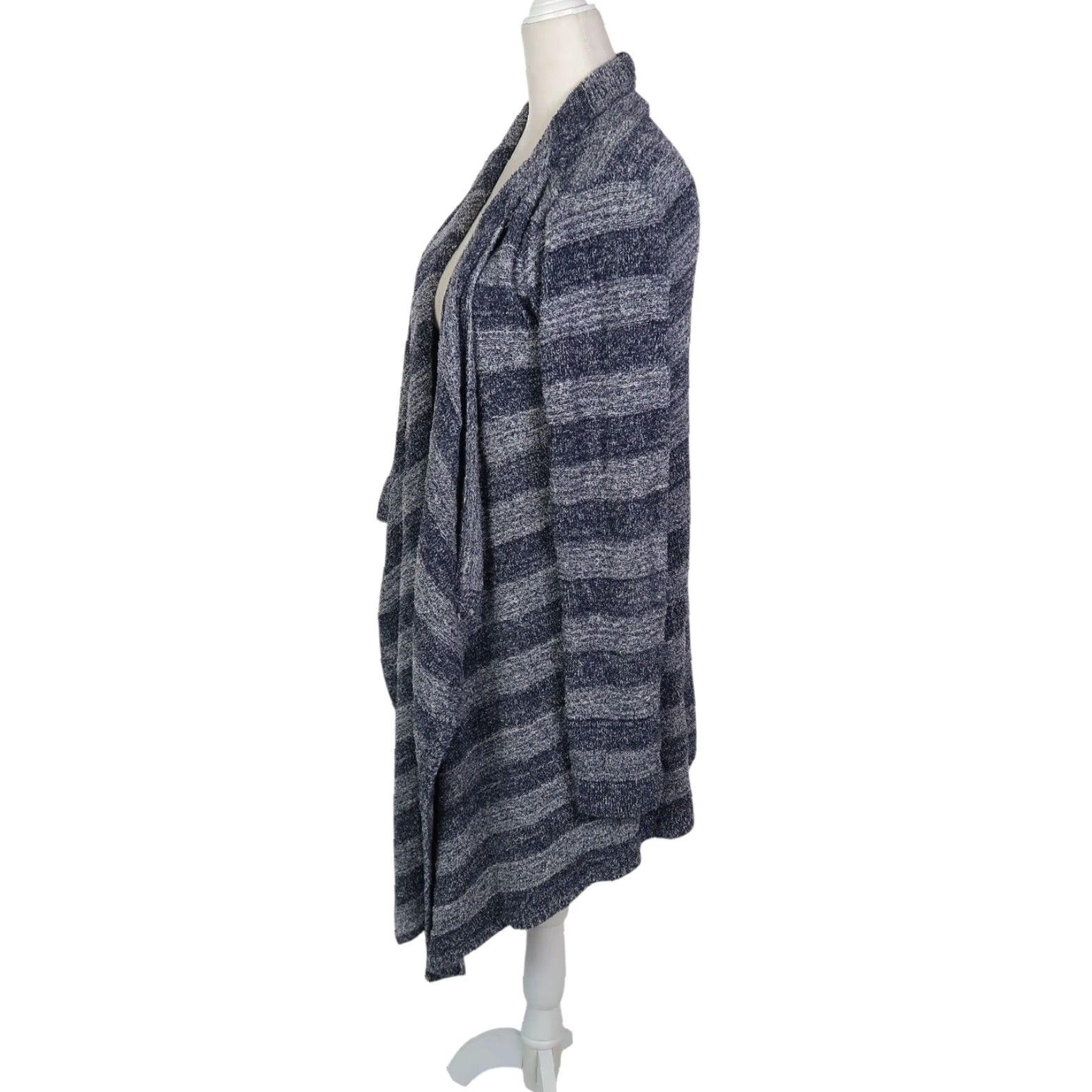 Vintage VINTAGE Barefoot Dreams Cardigan Sweater Navy Blue Stripe Bamboo Chic Lite L Women Long Sleeve Knit Casual Mens Womens Size L / US 10 / IT 46 - 3 Thumbnail
