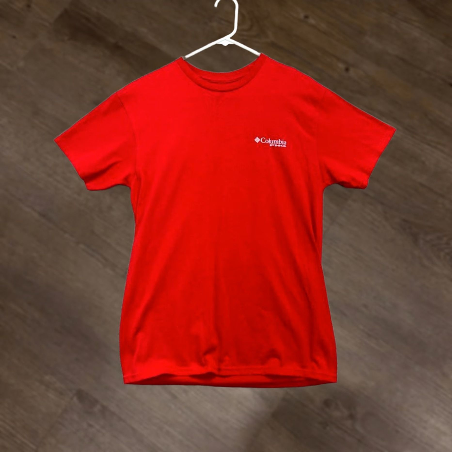 Vintage Columbia T-Shirt Mens Adult Medium Red Short Sleeve Crew Neck Outdoor Breathable Solid Hunting Fishing NEW Size US M / EU 48-50 / 2 - 1 Thumbnail