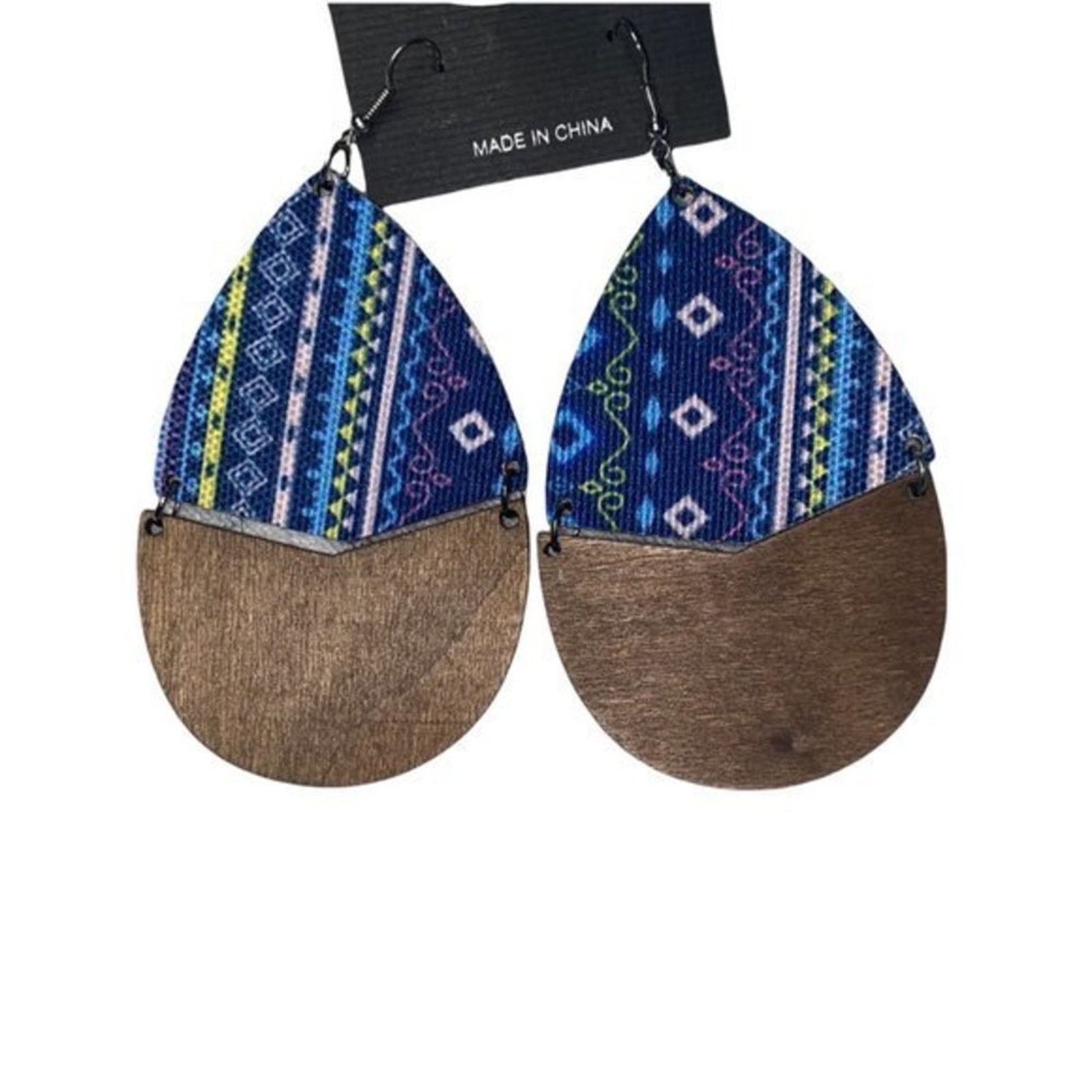 Other NWT Wooden Fabric Covered Boho Aztec Dangle Earrings Blue Size ONE SIZE - 2 Thumbnail