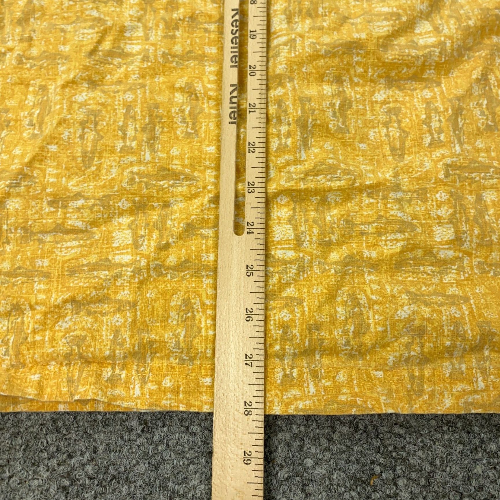 Vintage VINTAGE St. John's Bay Shirt L Mens Yellow Outdoor Fishing Hawaiian Style Casual Short Sleeve Button-Up Size US L / EU 52-54 / 3 - 7 Thumbnail