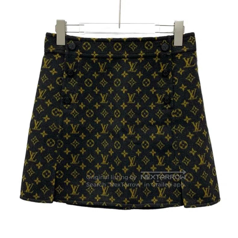 Louis Vuitton Louis Vuitton Color-block logo presbyopic full print wool Size 35" - 1 Thumbnail