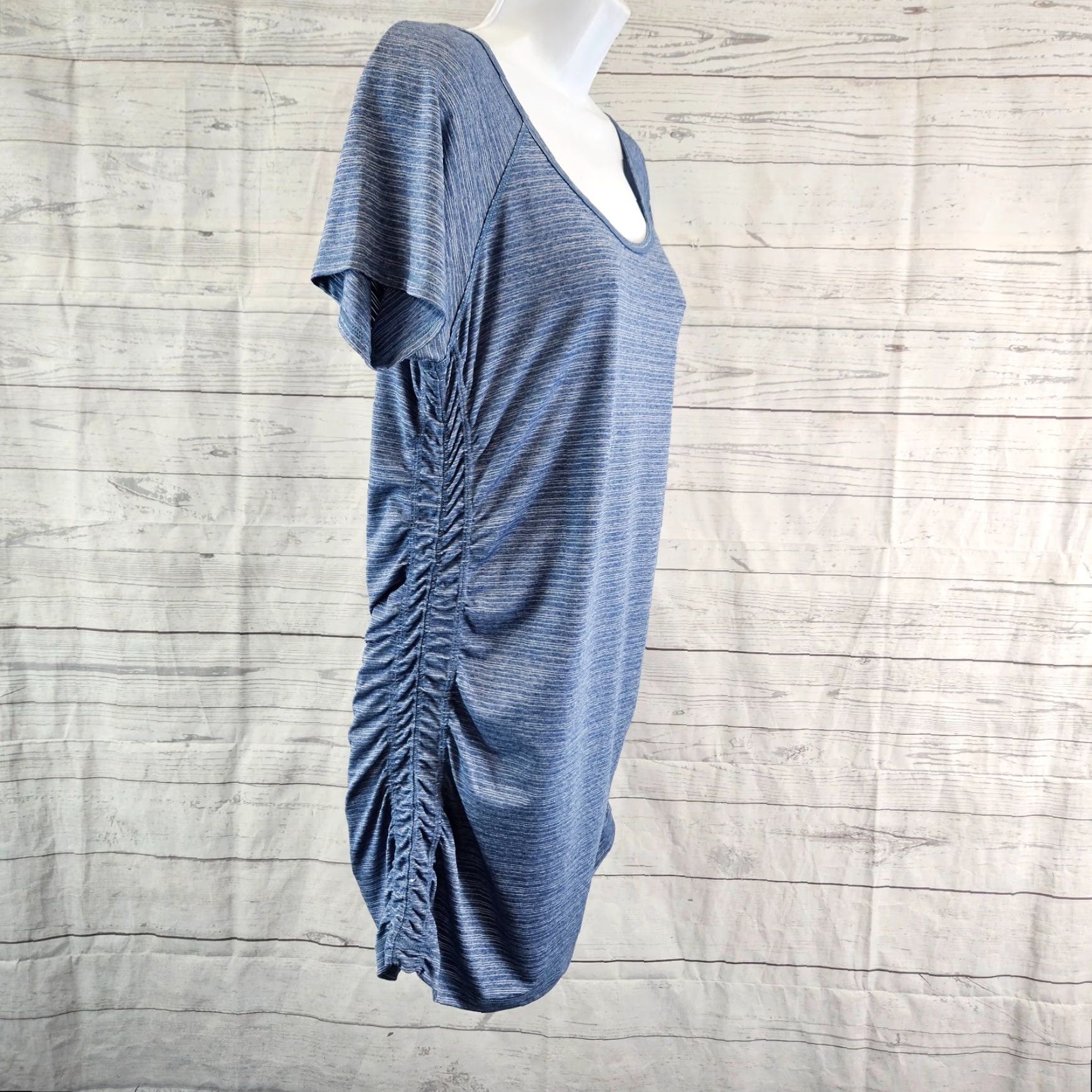 Eddie Bauer Eddie Bauer Womens Tunic Top Sz Large Blue Short Sleeve Ruched Size L / US 10 / IT 46 - 3 Thumbnail