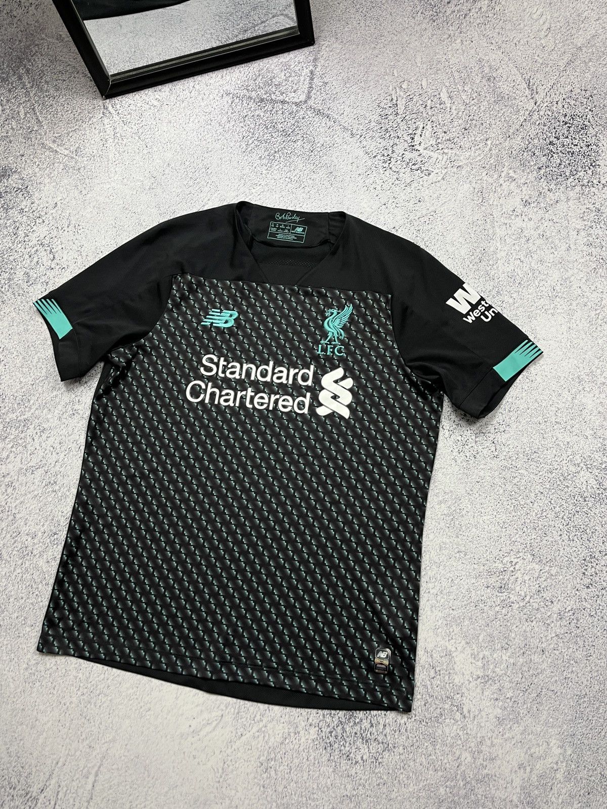 New Balance Liverpool 2019/20 Third Soccer Jersey Football Blockcore Y2k Size US M / EU 48-50 / 2 - 3 Thumbnail