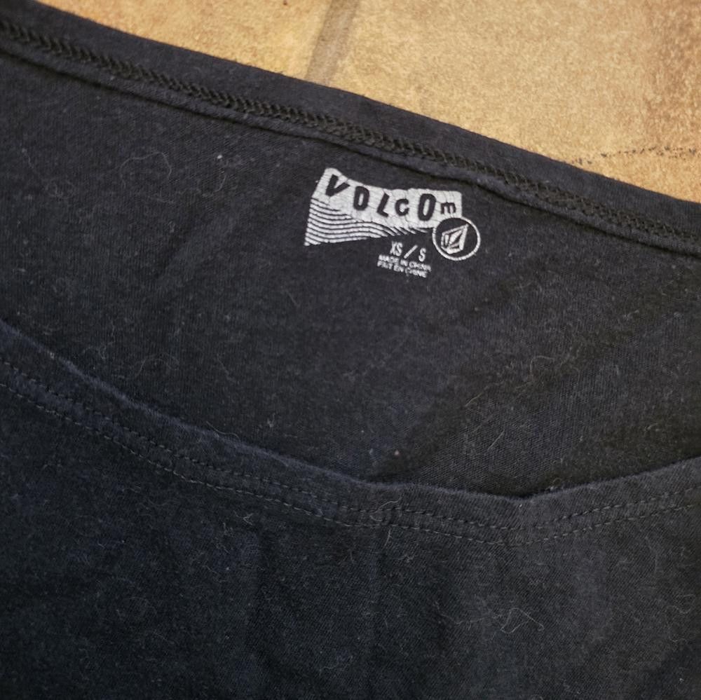 Volcom Black Detailed | VOLCOM | Cropped Short Sleeve Size M / US 6-8 / IT 42-44 - 3 Thumbnail