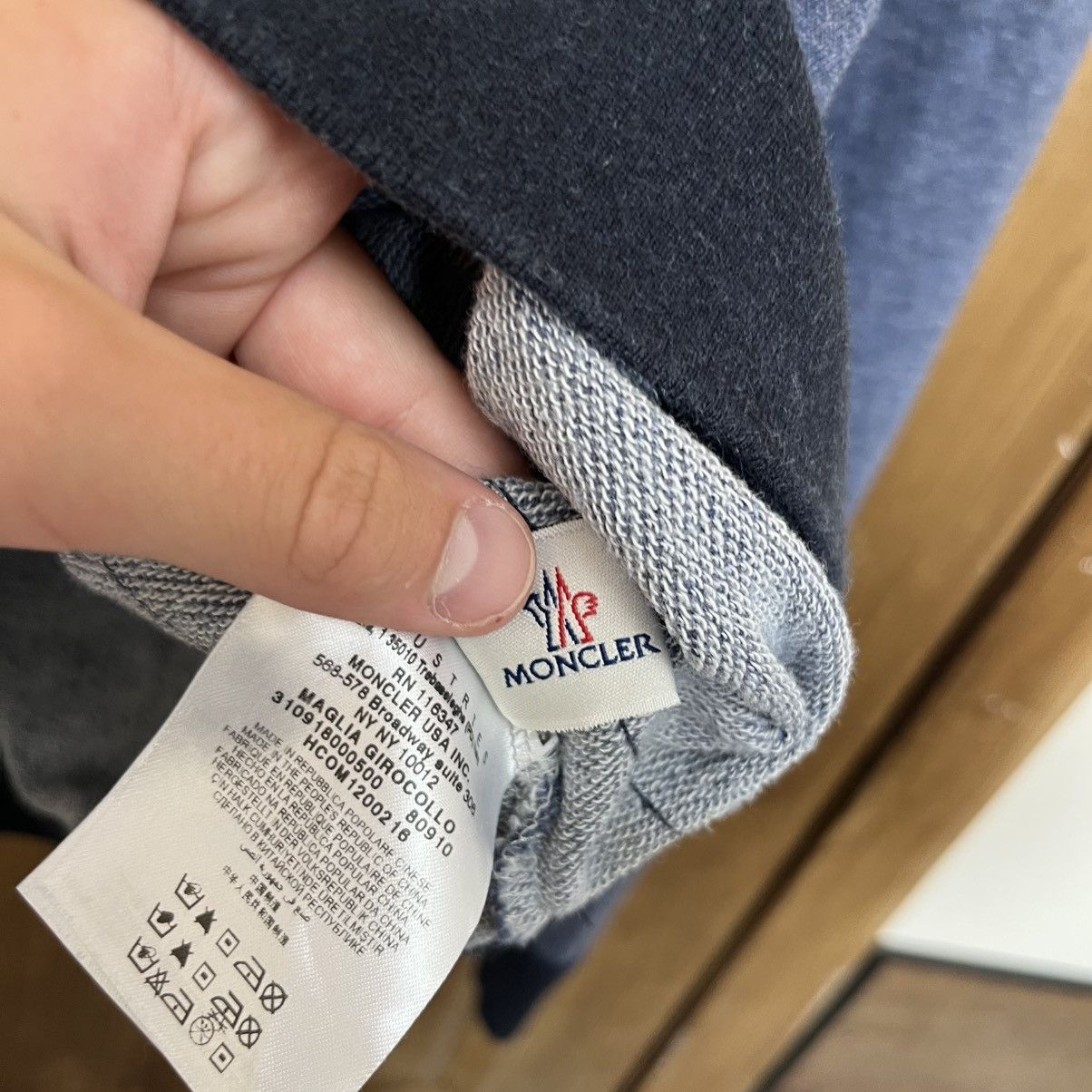 Moncler Vintage Moncler Sweatshirt Size US L / EU 52-54 / 3 - 7 Thumbnail