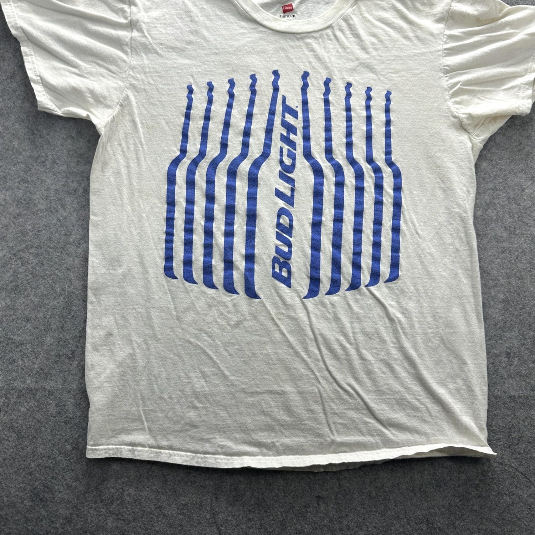 Hanes VINTAGE Bud Light Shirt Mens L White Blue Beer Graphic Promo Hanes Nano-T Size US L / EU 52-54 / 3 - 3 Thumbnail