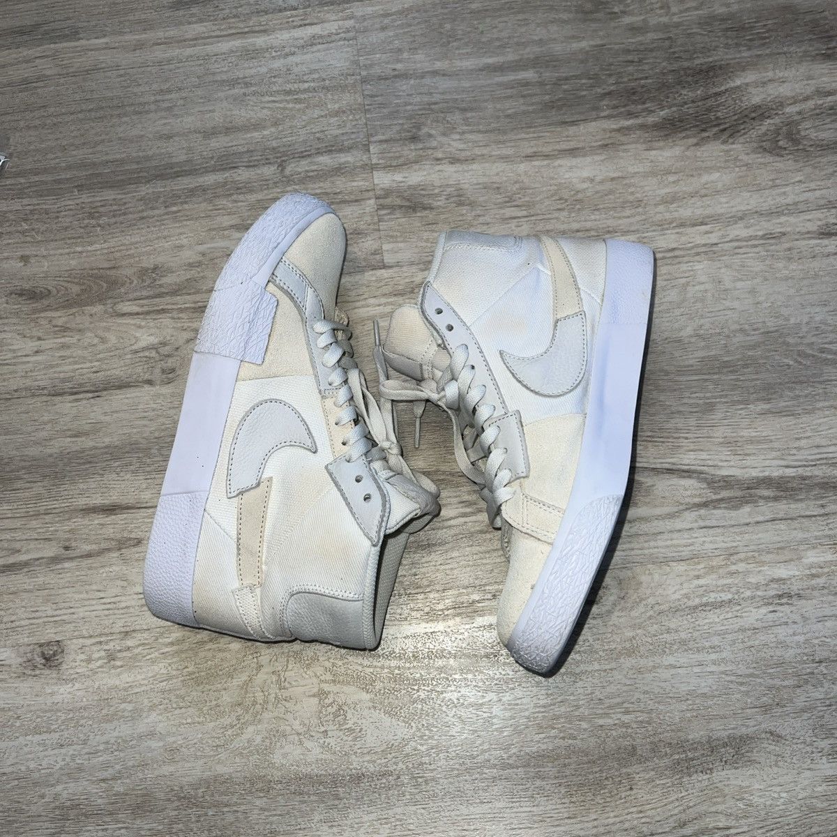 Nike Nike SB Blazer Mid PRM Summit White Size US 7 / EU 40 - 3 Thumbnail