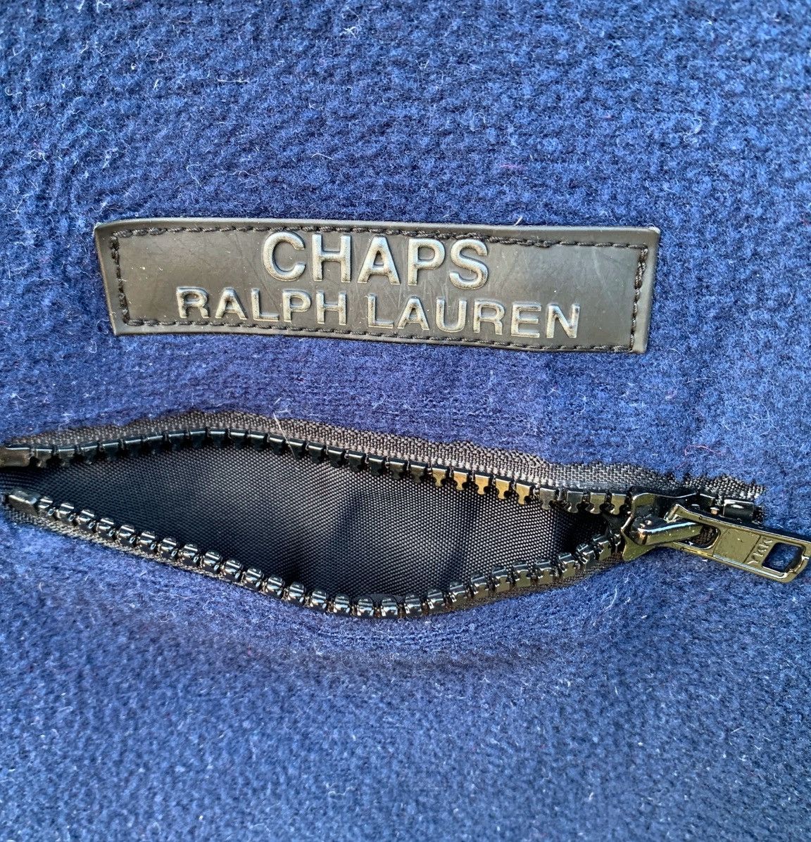 Chaps Ralph Lauren VINTAGE 90s CHAPS RALPH LAUREN FLEECE NAVY JACKET PATCH LOGO Size US L / EU 52-54 / 3 - 7 Thumbnail
