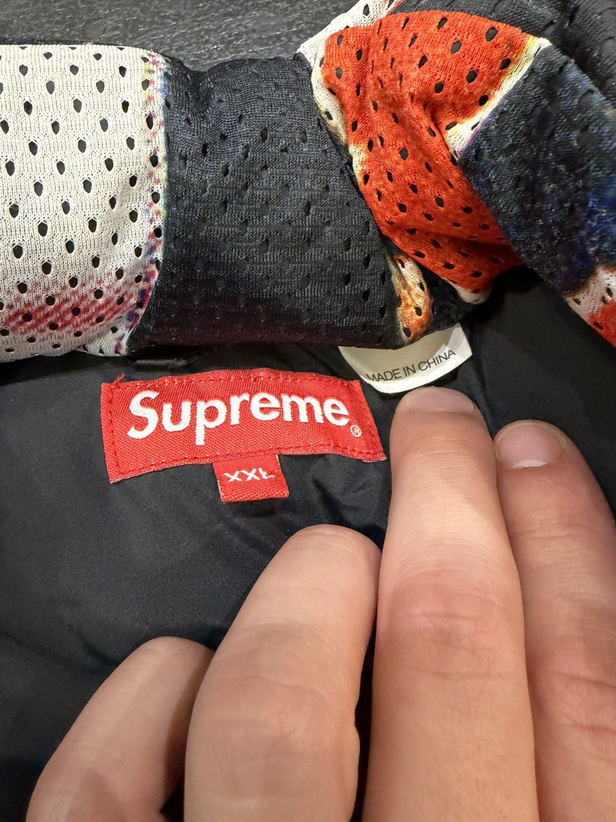 Supreme Supreme Mesh Hockey Jersey Puffer Jacket Size US XXL / EU 58 / 5 - 3 Thumbnail