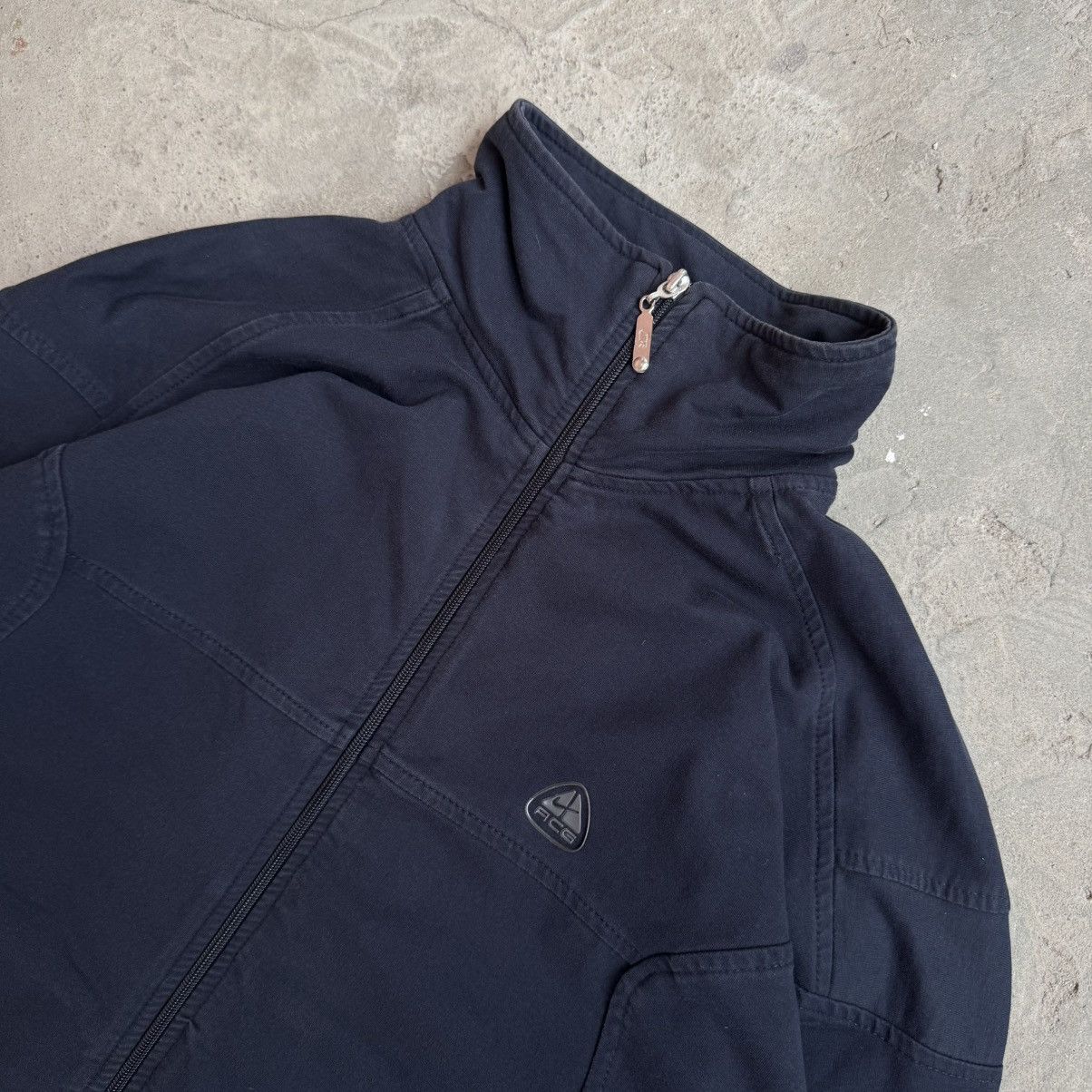 Nike × Nike ACG × Vintage Vintage Nike ACG Light Jacket In Navy Blue Size US XL / EU 56 / 4 - 2 Thumbnail
