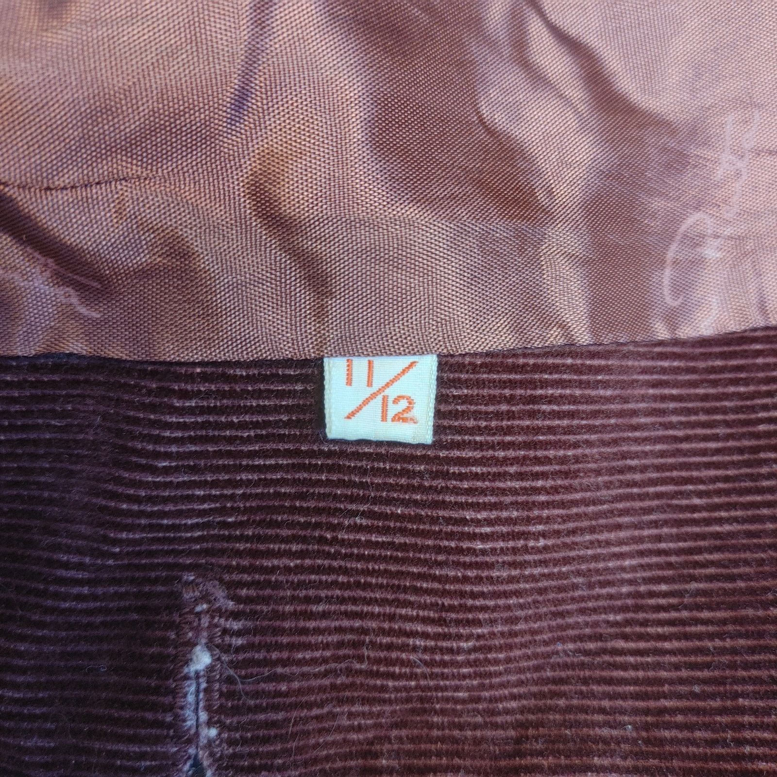 Oscar De La Renta Oscar DeLaRenta VTG Women Corduroy Burgandy Blazer 11/12 Size L / US 10 / IT 46 - 4 Thumbnail