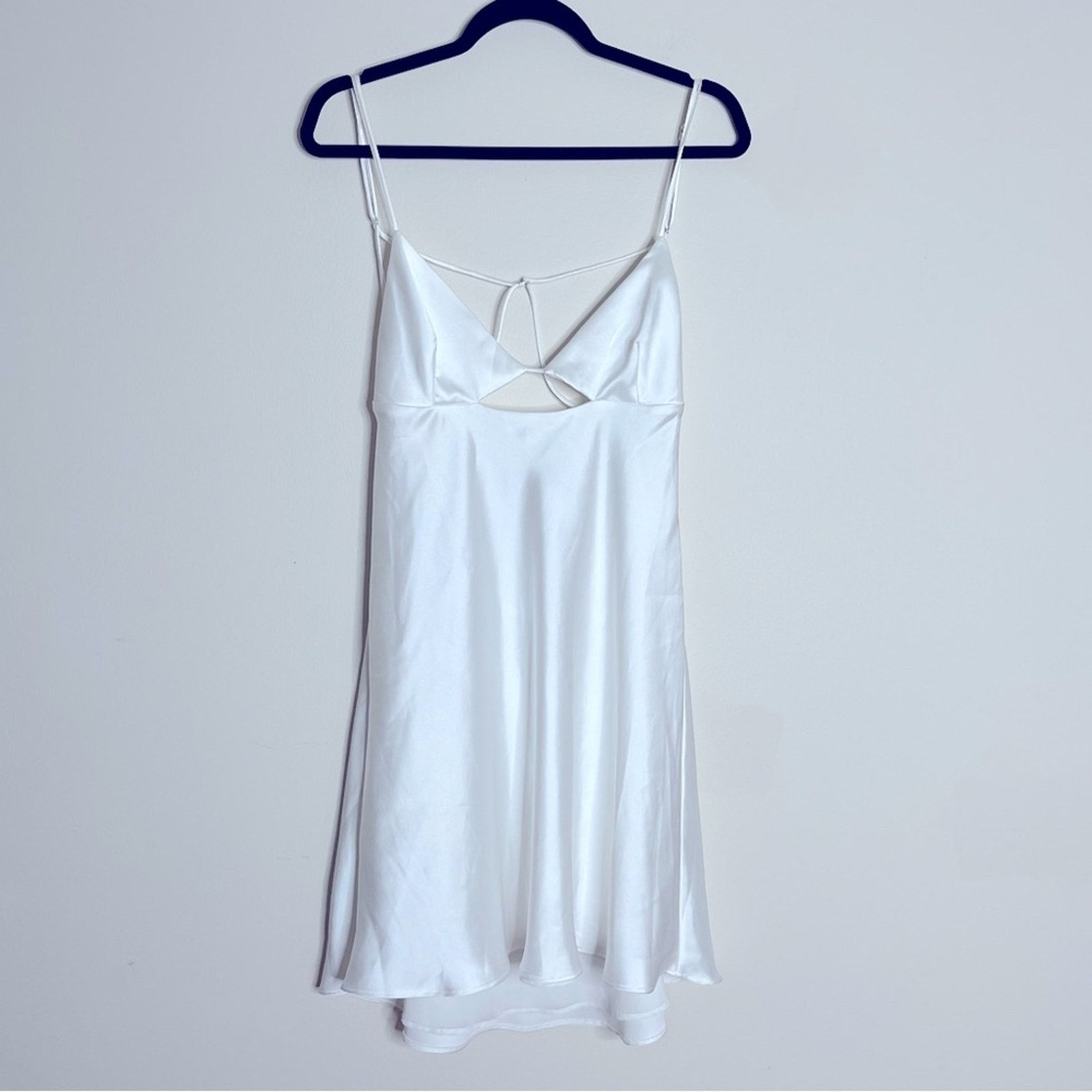 Zara Zara Blogger's Favorite V-Neck Satin Cut Out Mini Dress Size XL / US 12-14 / IT 48-50 - 6 Thumbnail