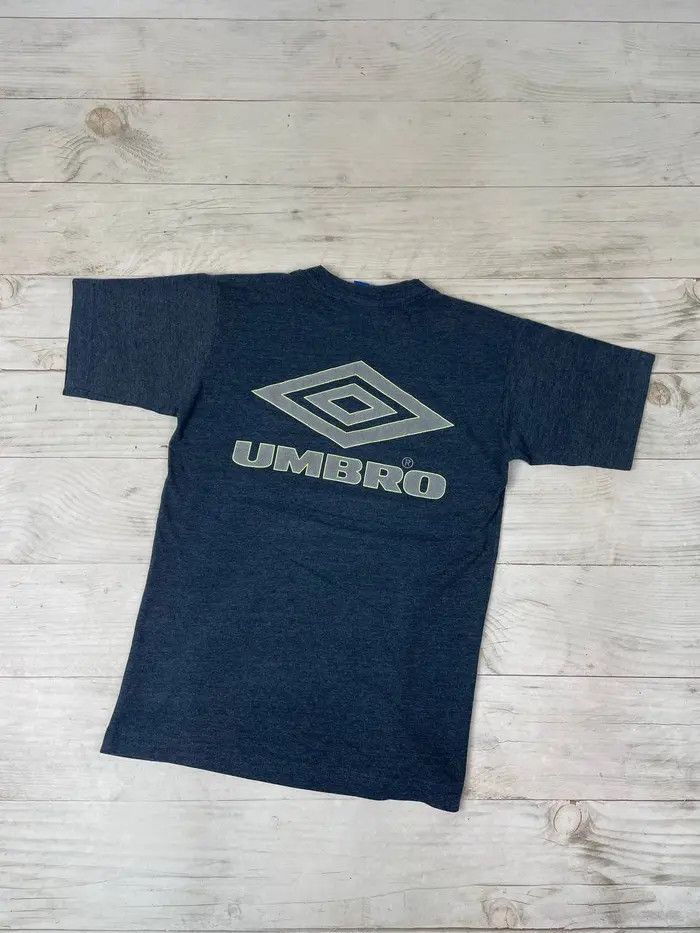 Umbro Vintage Umbro Manchester City Cotton T-Shirt 90s Size US S / EU 44-46 / 1 - 9 Thumbnail