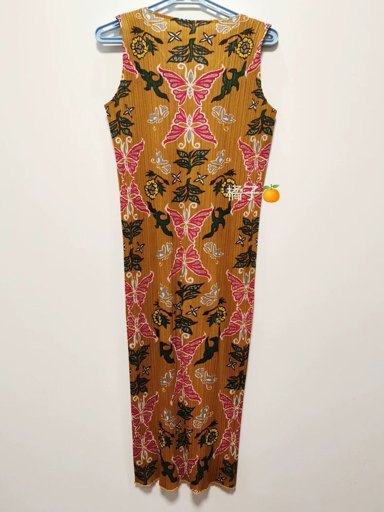 Issey Miyake Issey Miyake size:3 Yellow butterfly love flower dress Size S / US 4 / IT 40 - 2 Thumbnail