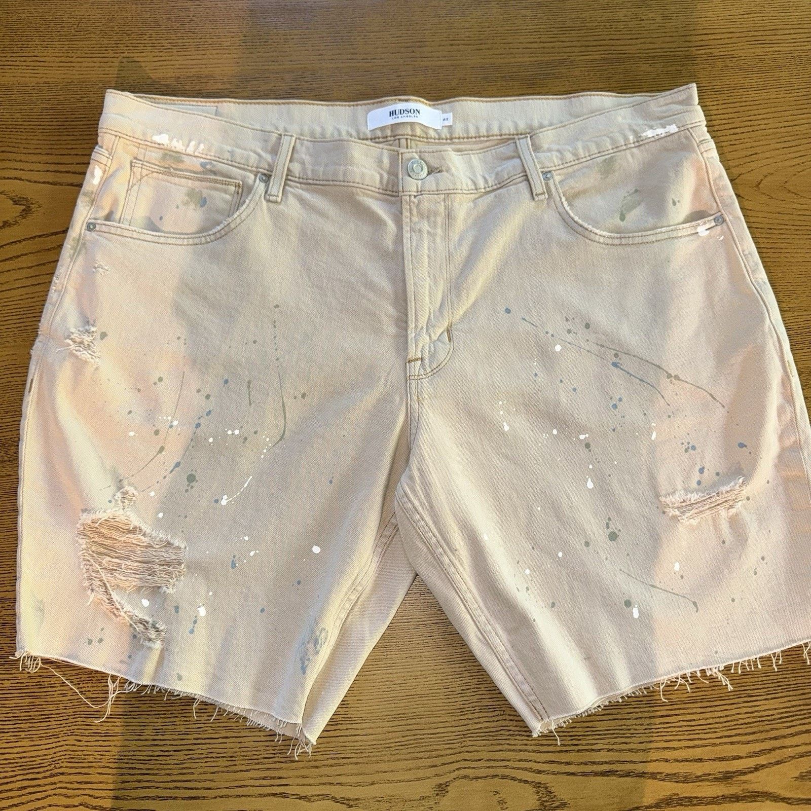 Hudson Hudson Kirk Shorts Tan Painter Distressed 42W 9L splatter Size US 42 / EU 58 - 1 Thumbnail