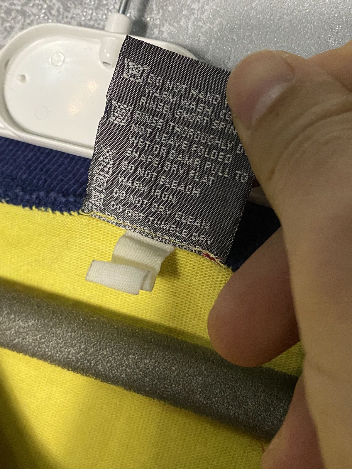 ARSNL × Vintage 90s Vintage Arsenal Soccer Football Jersey JVC Hype Drill Size US M / EU 48-50 / 2 - 5 Thumbnail