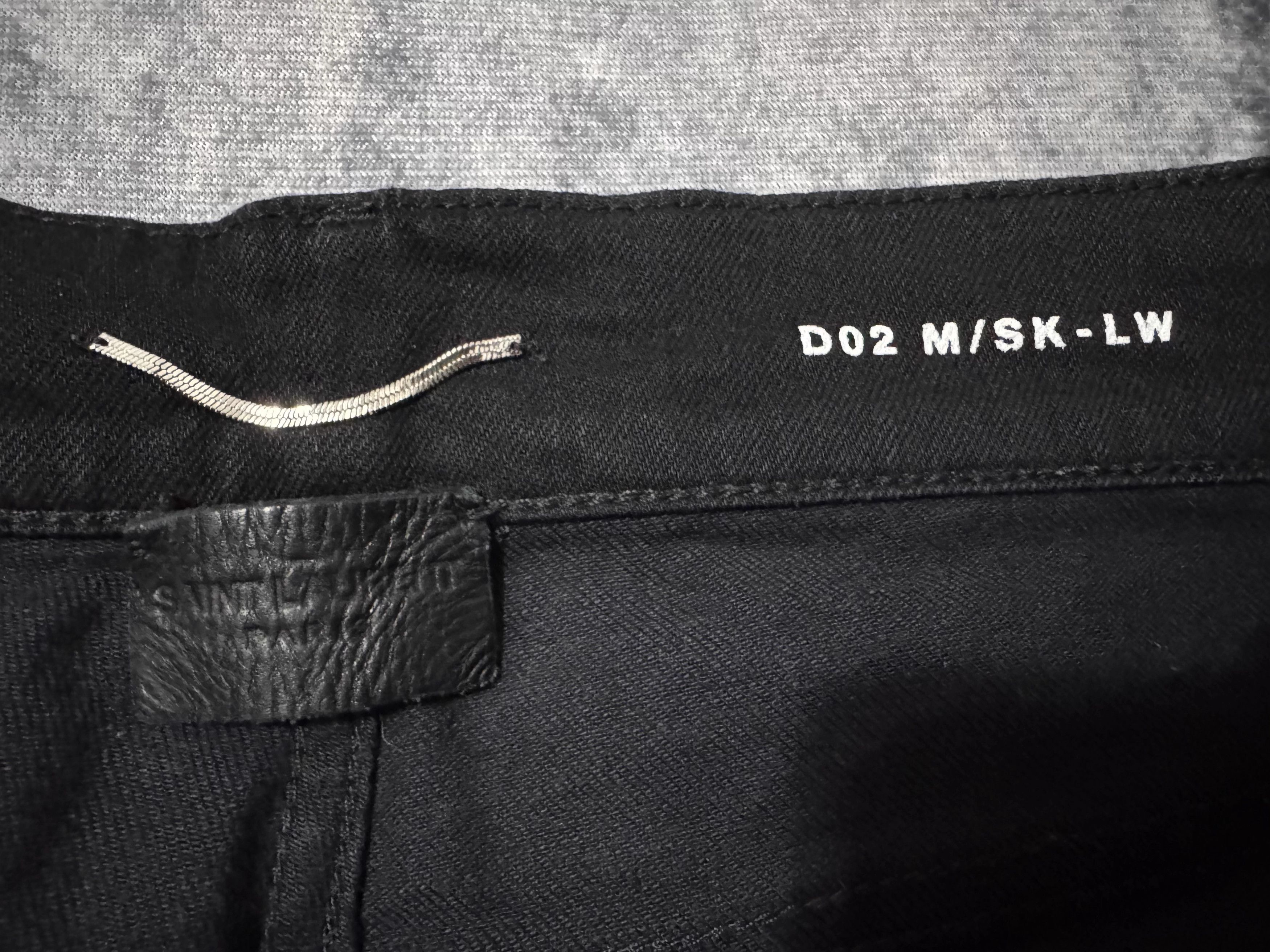 Saint Laurent Paris Saint Laurent SLP18FW Cat Paw Distressed Black Basic Jeans Size US 29 - 5 Thumbnail