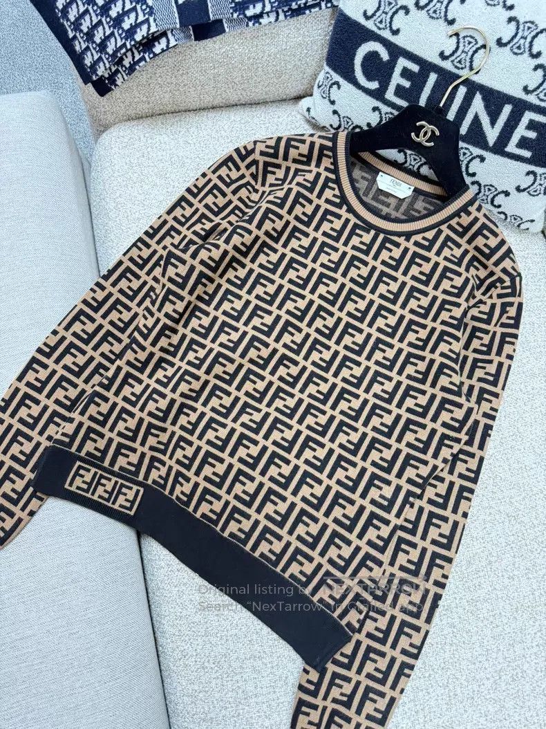 Fendi Fendi Brown and Black Printed Logo Long Sleeve Knit Top Size S / US 4 / IT 40 - 8 Thumbnail