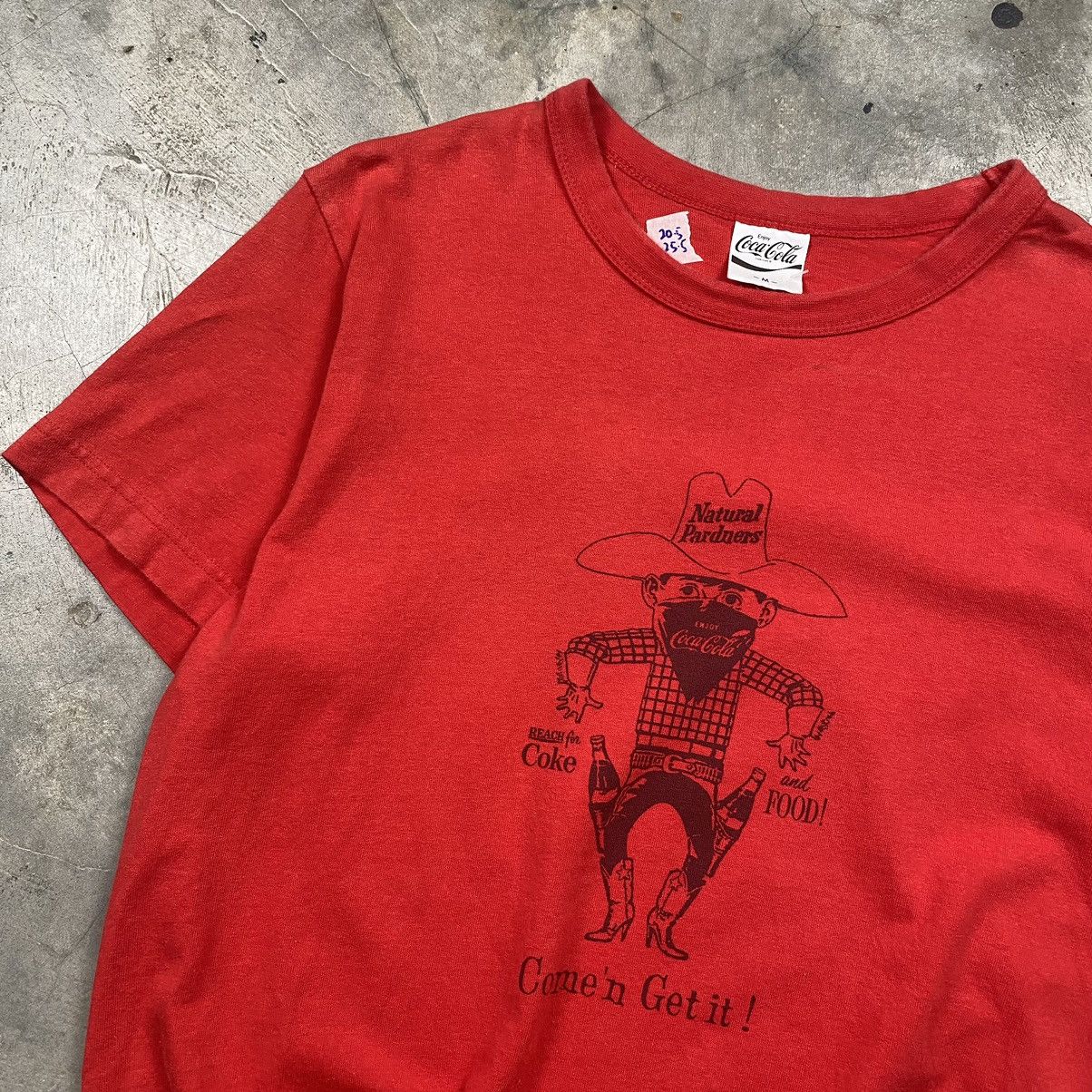 Coca Cola × GU × Japanese Brand GU Cowboy Coca Cola Boxy Crewneck Tee Size US S / EU 44-46 / 1 - 2 Thumbnail