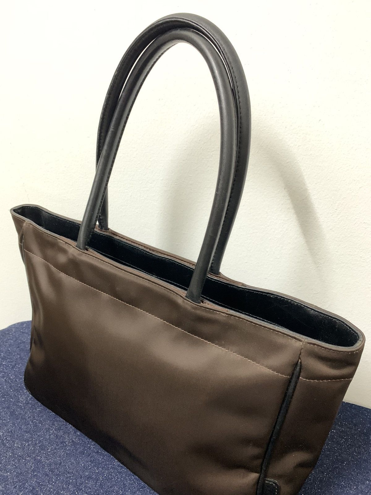 Japanese Brand Vintage Y’saccs Brown Nylon Handbag Size ONE SIZE - 3 Thumbnail