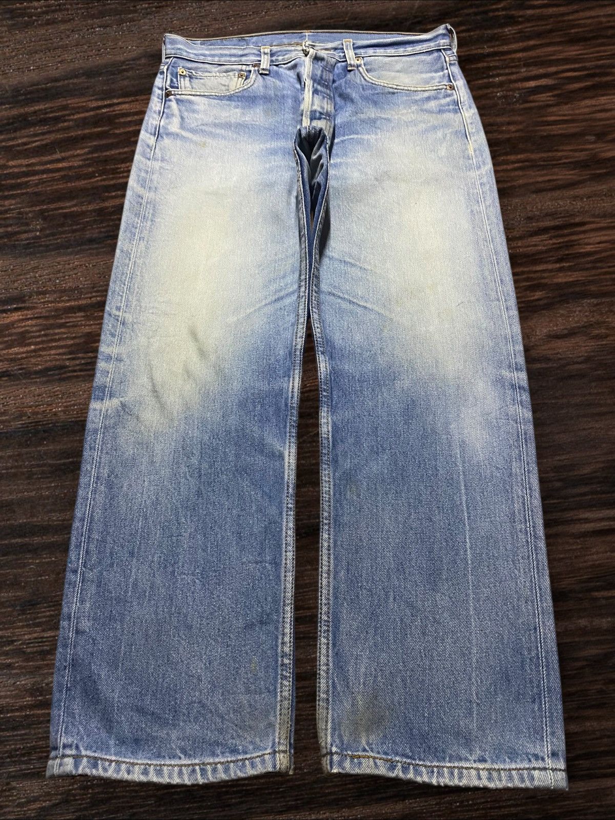 Levi's Vintage Levis 501 Faded Wash Distressed Loose Jeans Size US 32 / EU 48 - 1 Thumbnail