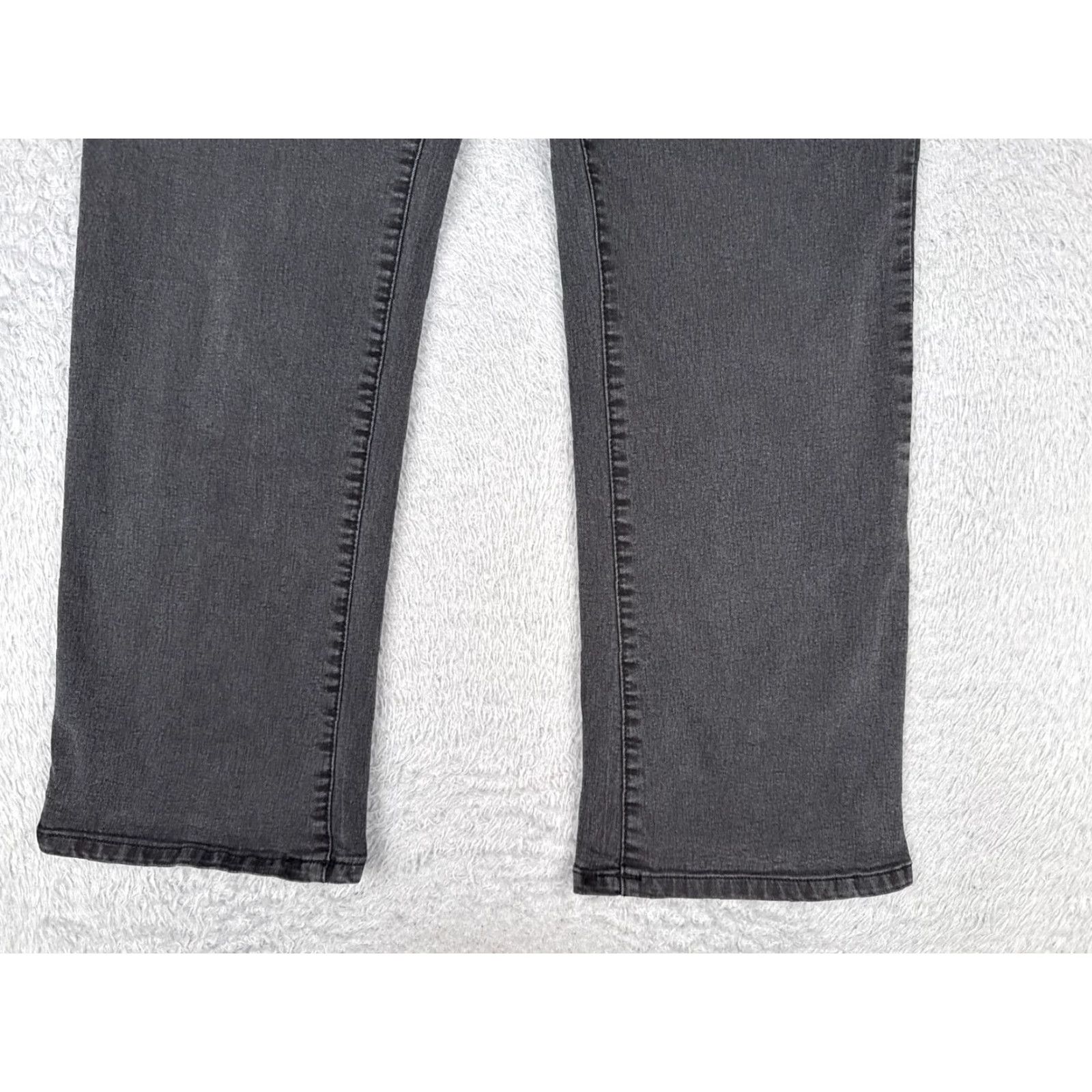 Basic Editions Basic Editions Jeans Womens 12 Black Denim Bootcut Mid Rise Cotton Blend 32x27 Size 34" / US 12 / IT 48 - 2 Thumbnail
