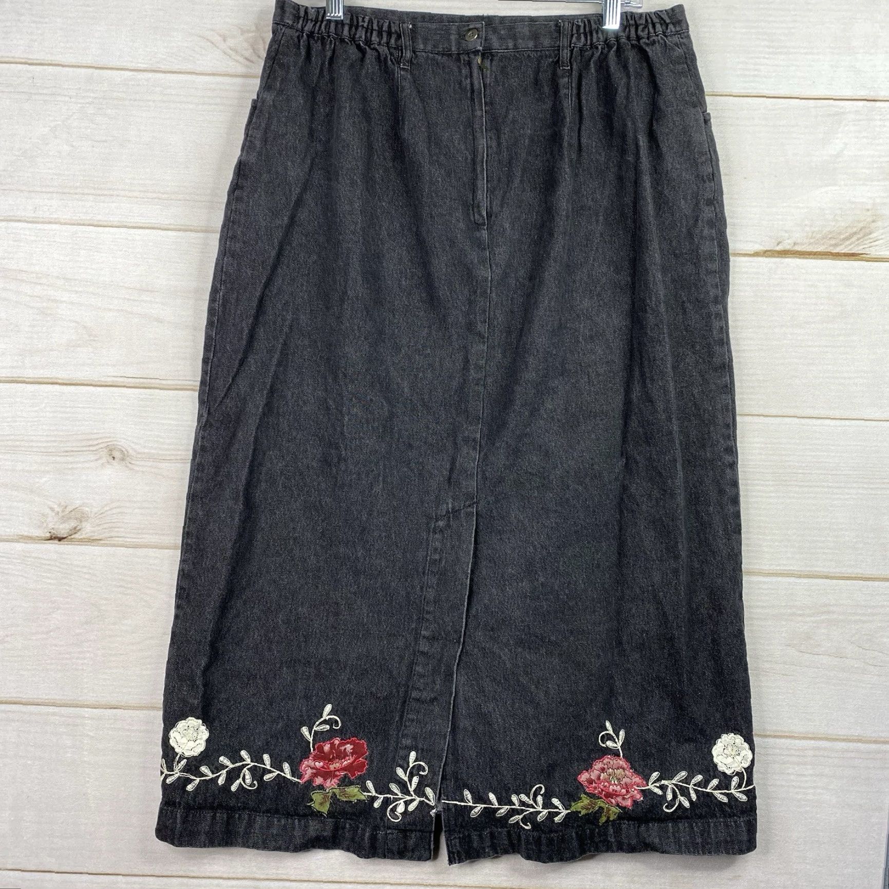 Denim & Co. VINTAGE Denim & Co Maxi Skirt 1X Black Floral Embroidered 90s Y2K Bohemian Hippie Festival 90s Men/S Women? Size 40" / US 18 - 5 Thumbnail