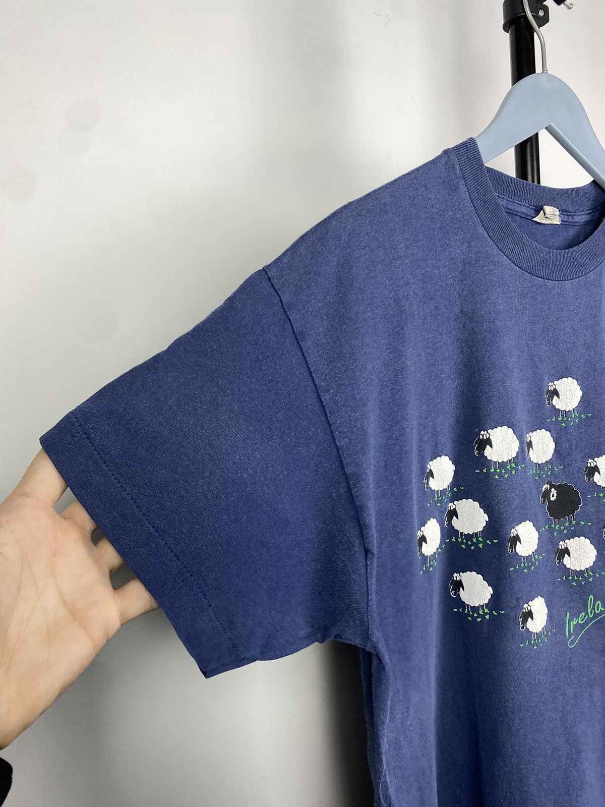Vintage Vintage 90s Ireland Graphic Single stitch T-Shirt Size US M / EU 48-50 / 2 - 6 Thumbnail