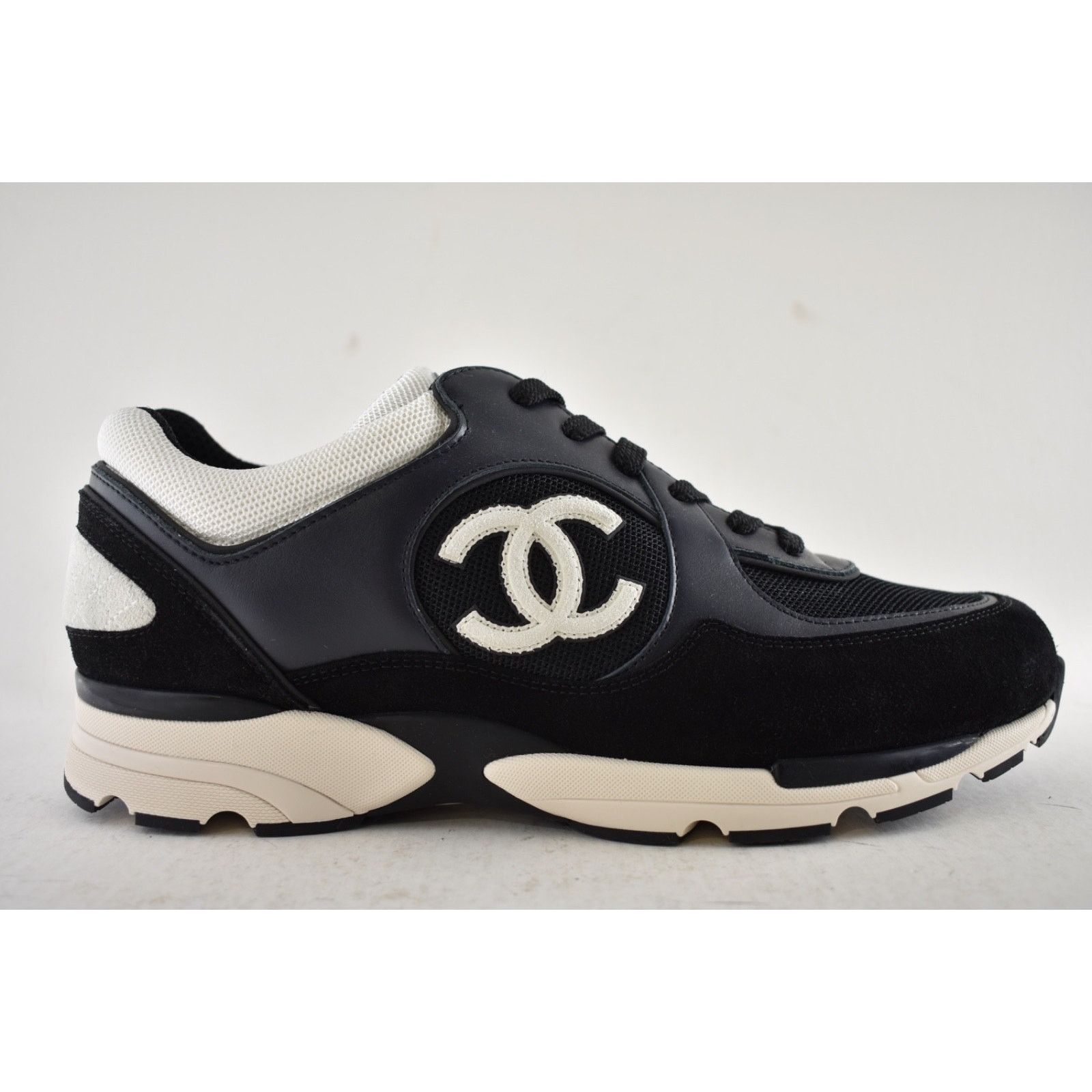 Chanel Mens Navy Blue Black White CC Logo Low Top Trainer Sneakers Size US 11 / EU 44 - 2 Thumbnail