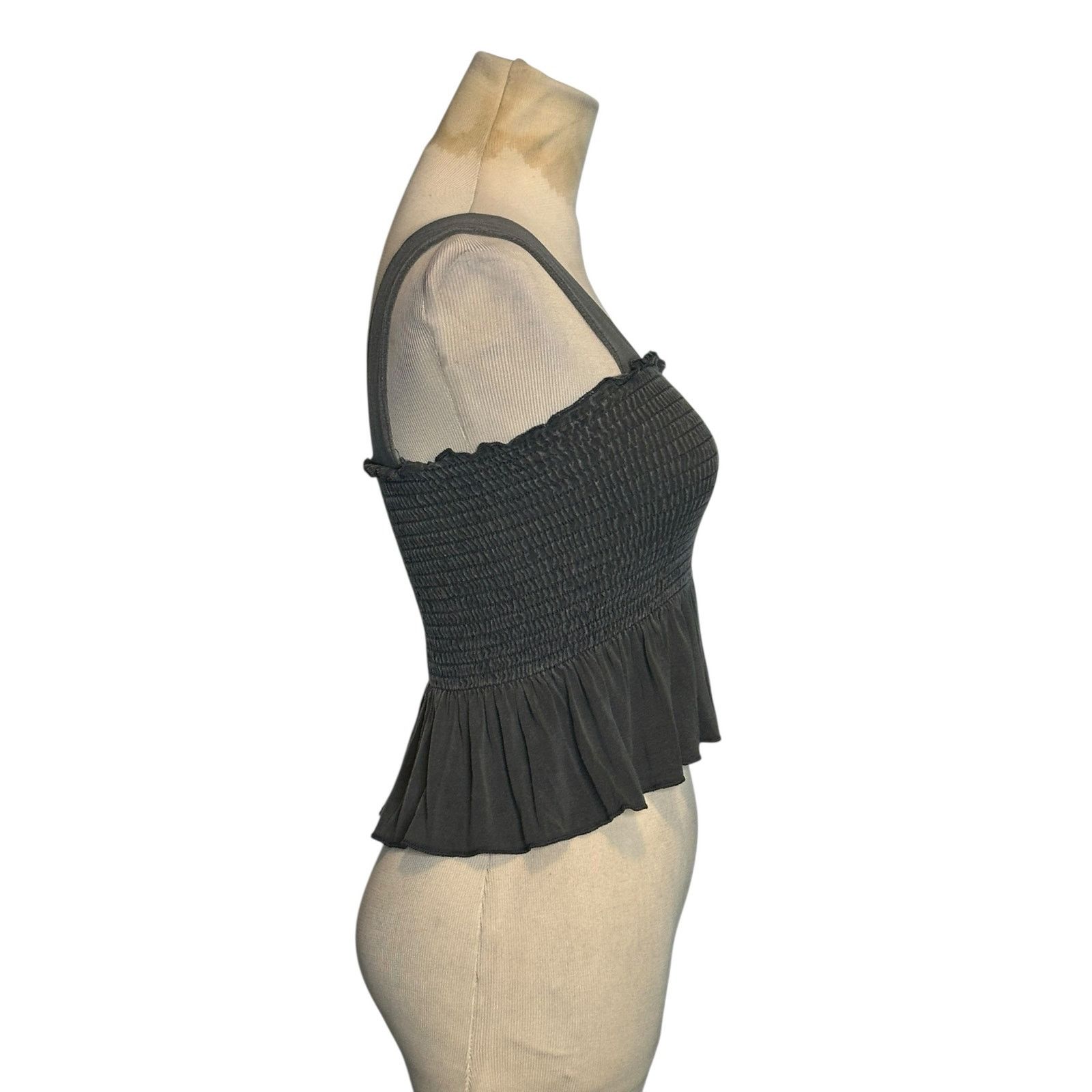 Urban Outfitters Urban Outfitters gray wash smocked peplum tank top size XS Size XS / US 0-2 / IT 36-38 - 7 Thumbnail