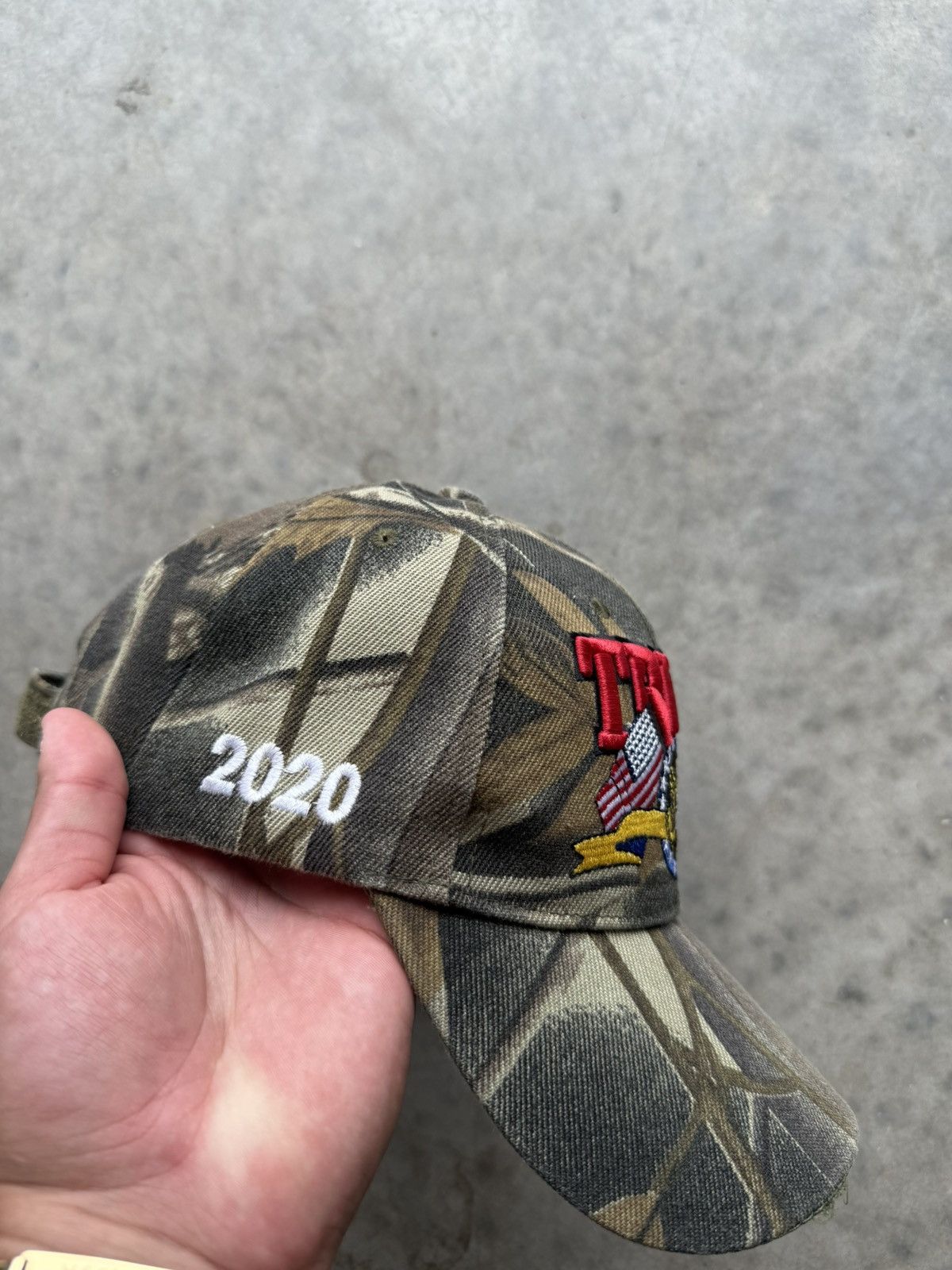 Donald Trump × Vintage Vintage Donald Trump MAGA 2020 Camo Hat Size ONE SIZE - 4 Thumbnail