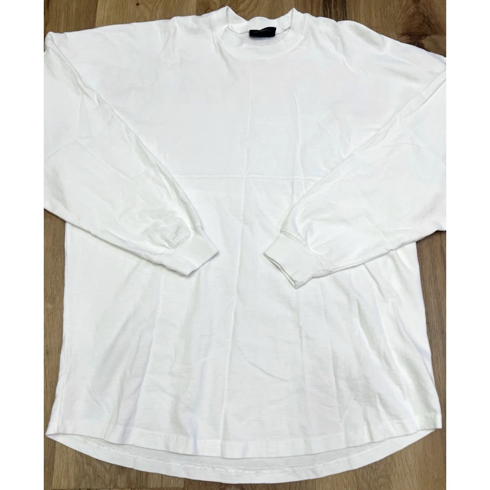 Vintage Madonna Spirit Jersey T-Shirt Long Sleeve Crew Neck White M Floral California 90s? Size US M / EU 48-50 / 2 - 6 Thumbnail