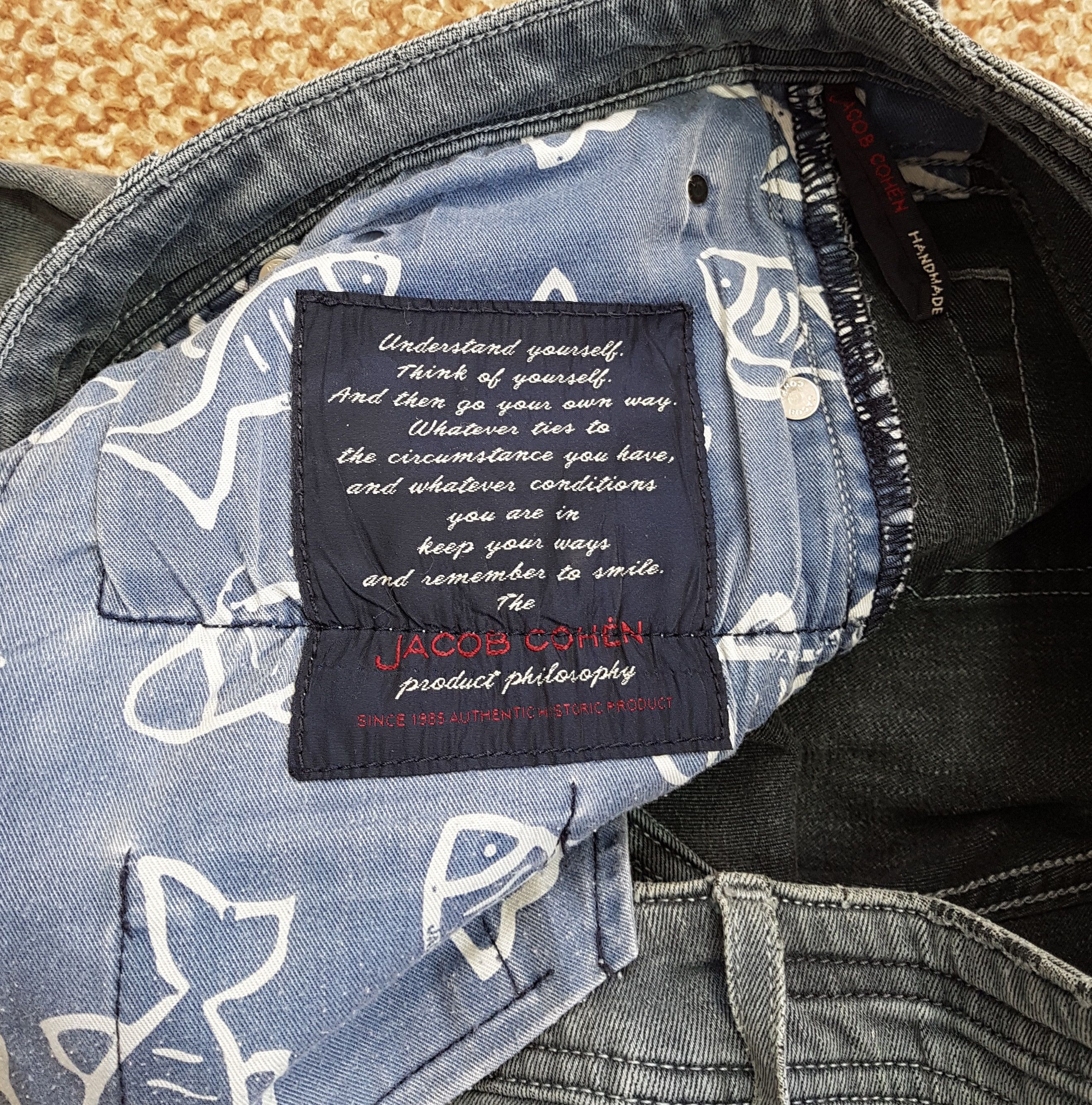 Jacob Cohen Jacob Cohen J688 Comf Denim Jeans made in Italy sz W32 Size US 32 / EU 48 - 13 Thumbnail