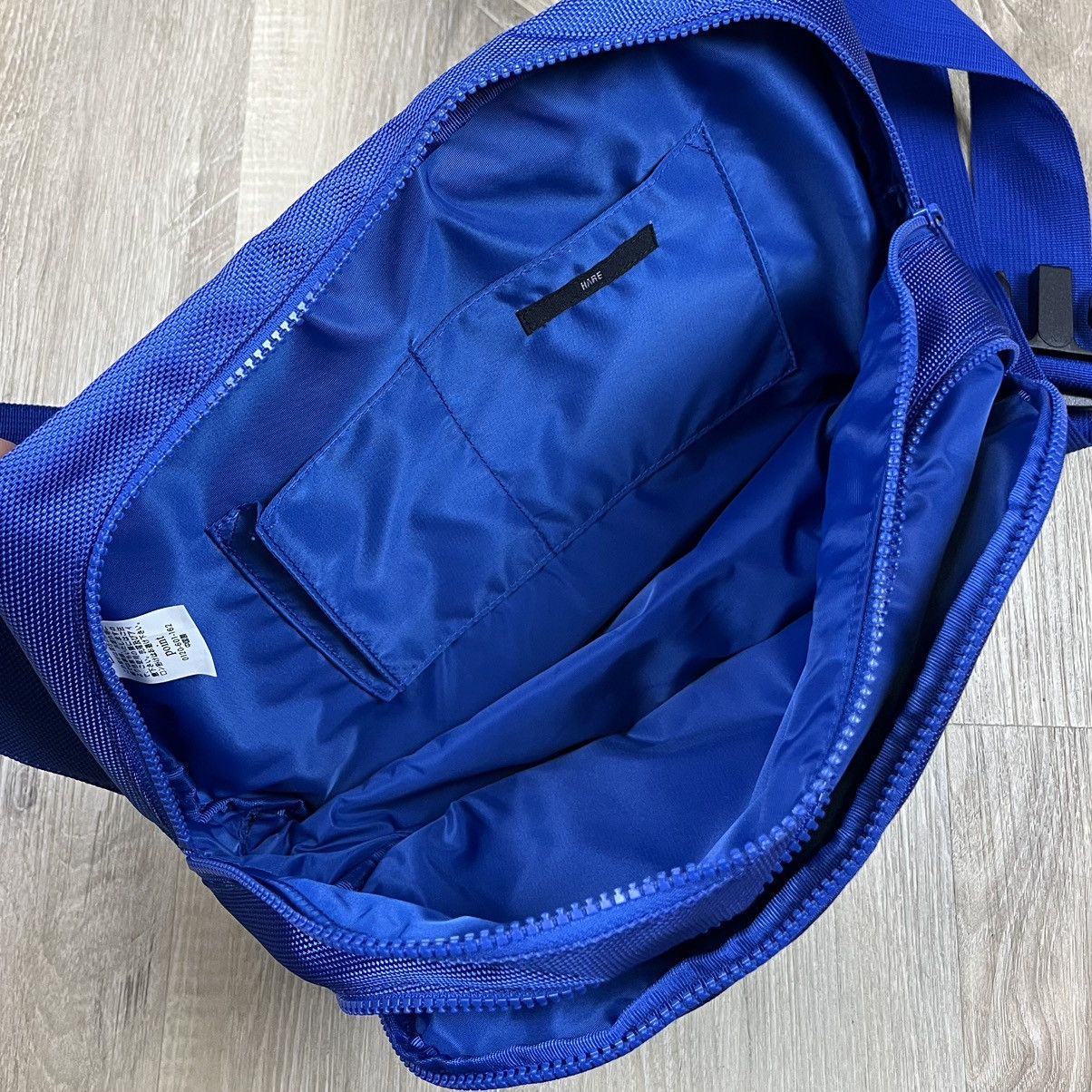 HARE × Japanese Brand Hare Crossbody Bag Blue Leather Sling Bag Size ONE SIZE - 2 Thumbnail