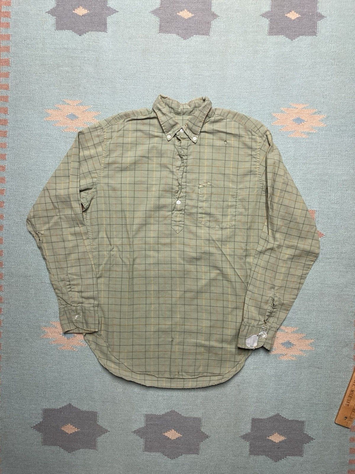 Vintage Vintage 60s 70s button shirt distressed plaid men’s large Size US L / EU 52-54 / 3 - 1 Thumbnail