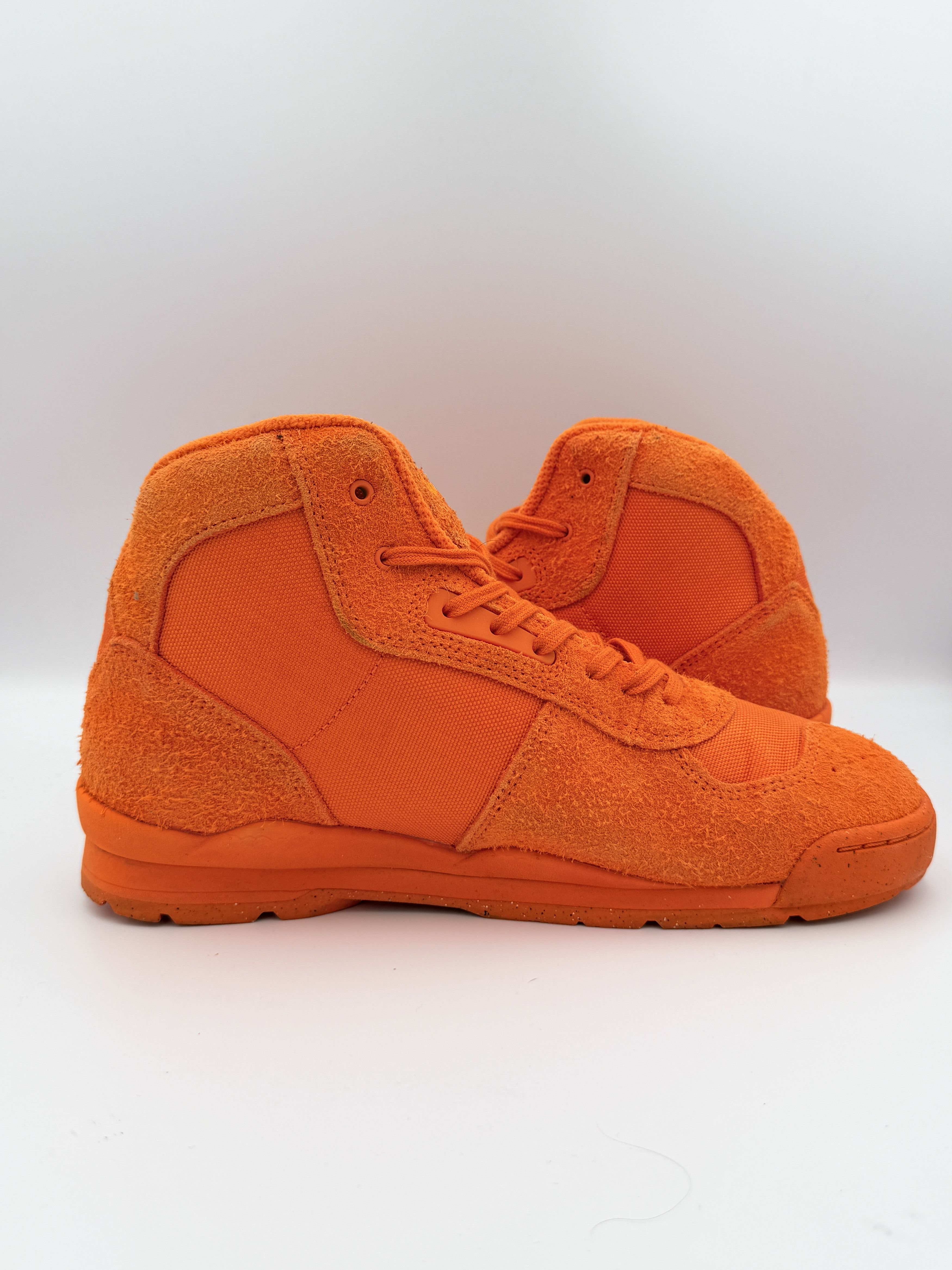 Nike × Stussy Stussy Nike Air Baltoro Safety Orange Size US 10 / EU 43 - 5 Thumbnail
