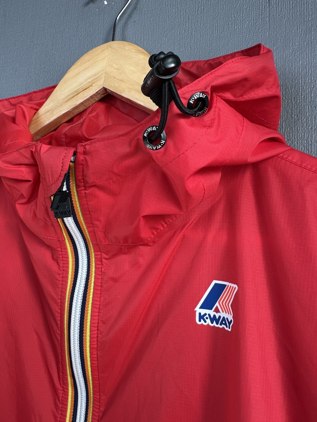 K-Way K-Way Le Vrai 3.0 Claude Waterproof Packable Red Jacket sz M Size US M / EU 48-50 / 2 - 10 Thumbnail