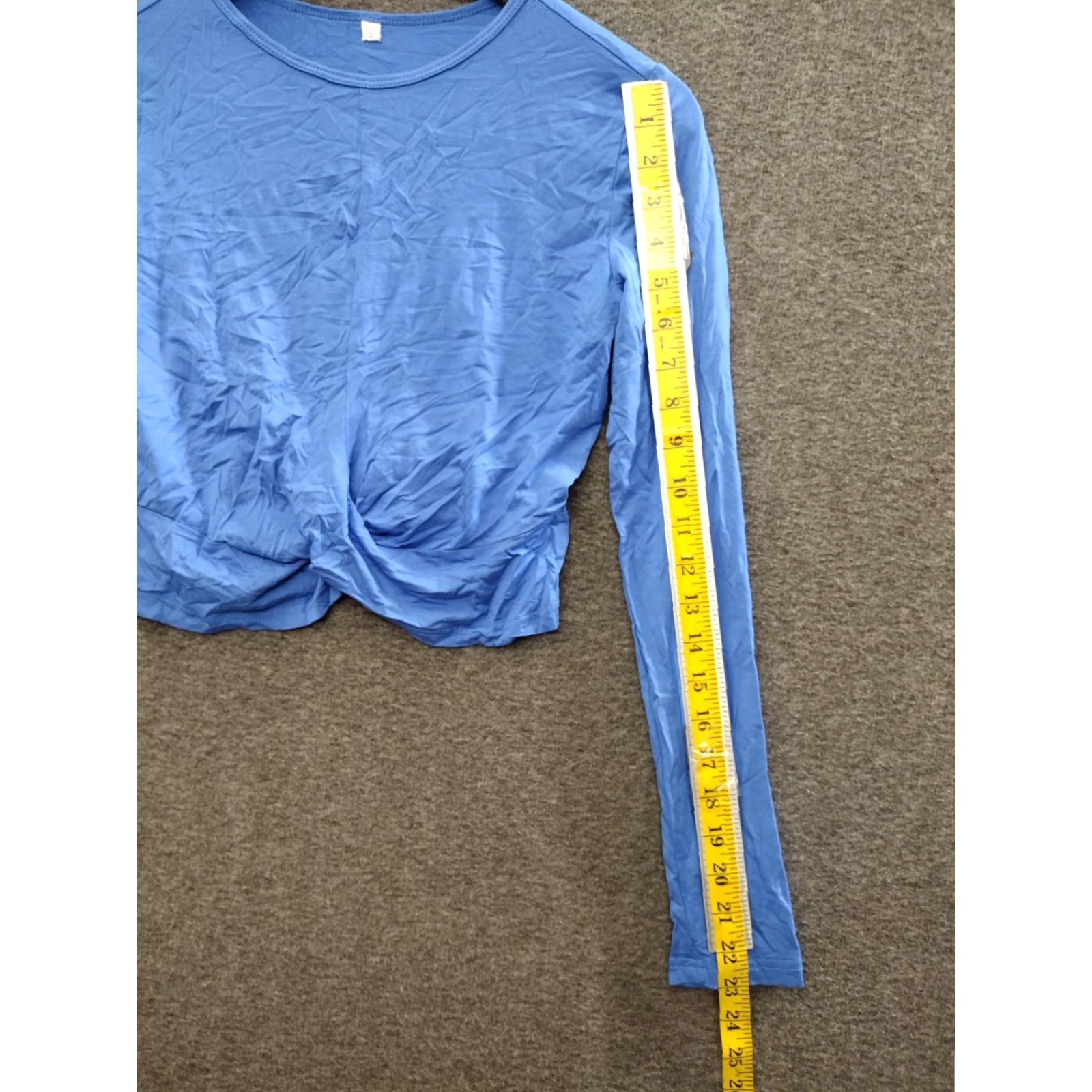 Vintage Unbranded Dazy Women's Basic Long Sleeve Solid Crop Top T-Shirt Blue S - Shirt - Women - Regular - Blue - Cropped - 90s? Size S / US 4 / IT 40 - 5 Thumbnail