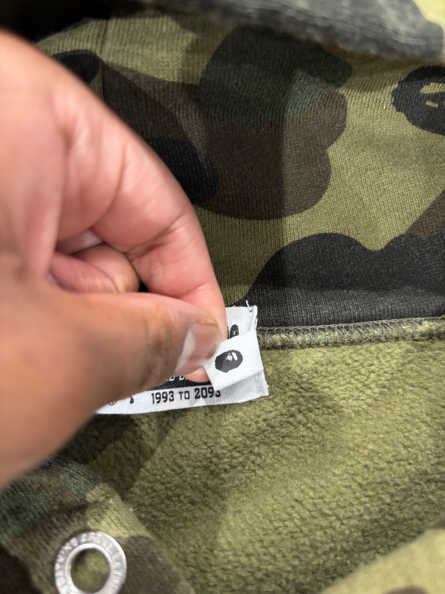 Bape Bape 1st Camo Pullover Hoodie Green Size US S / EU 44-46 / 1 - 8 Thumbnail