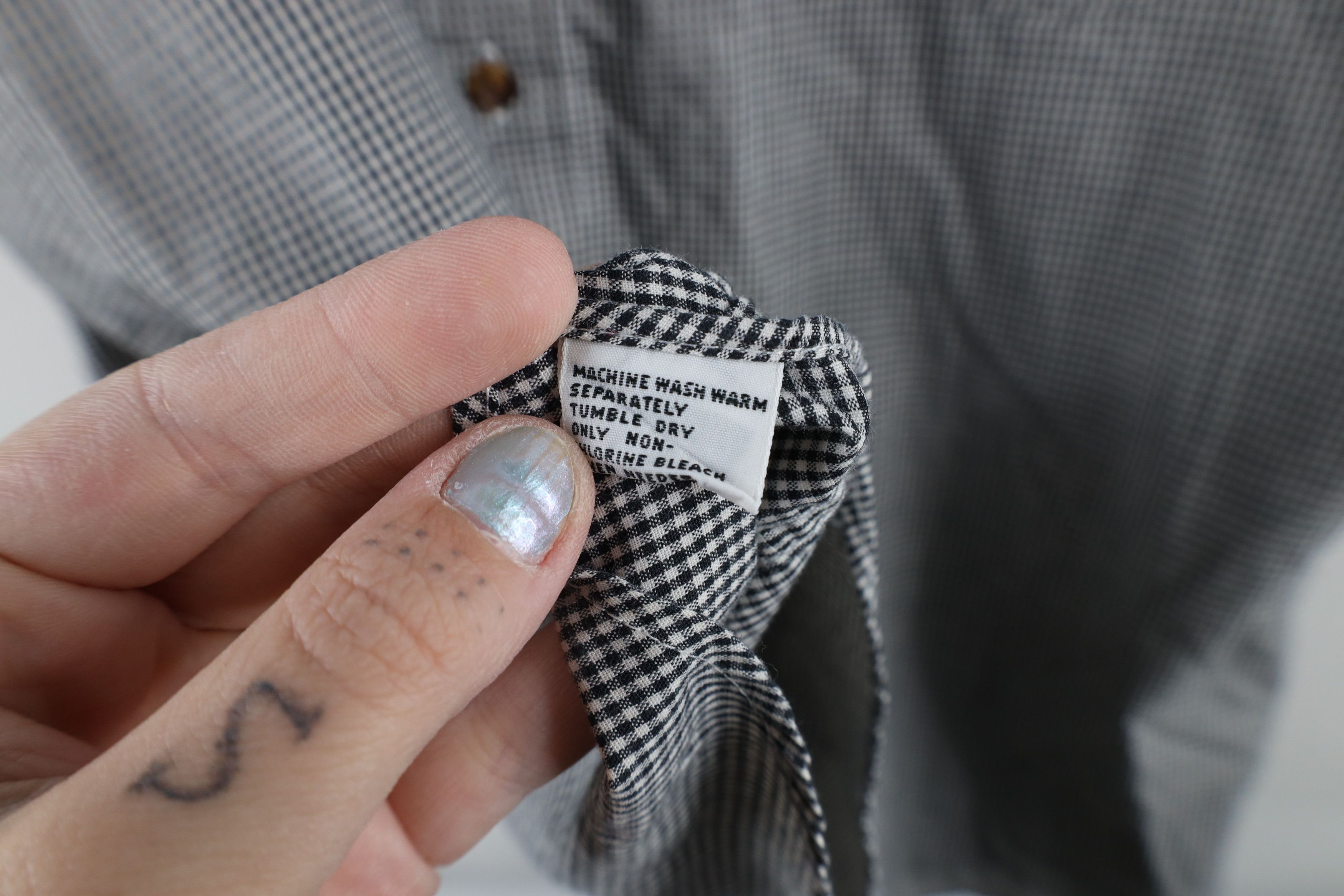 Vintage Vintage 90s OshKosh B'Gosh Tailoring Button Down Shirt Plaid Size US M / EU 48-50 / 2 - 6 Thumbnail