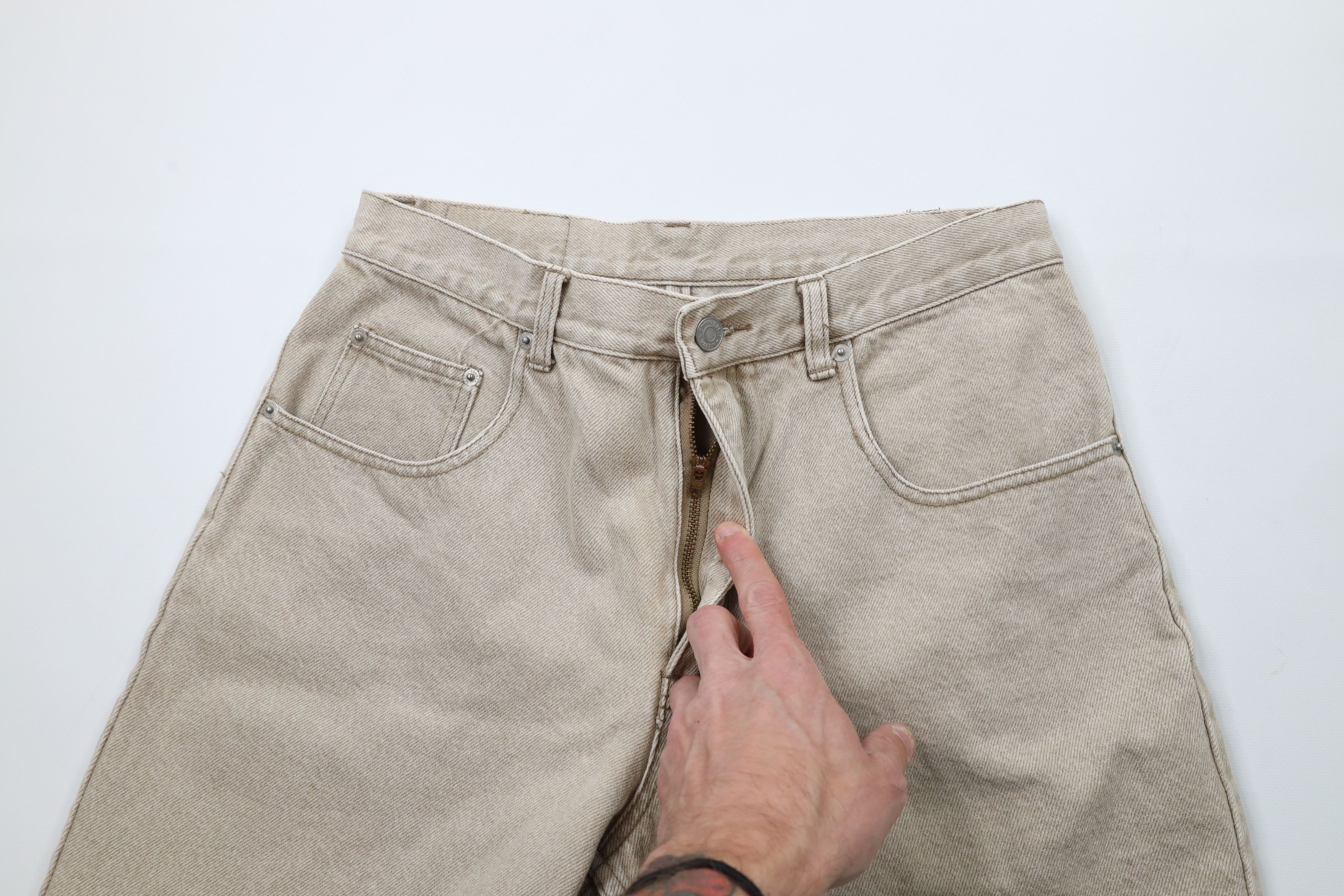 Vintage Vintage 90s Streetwear Knee Denim Jean Shorts Jorts Beige Size US 31 - 6 Thumbnail