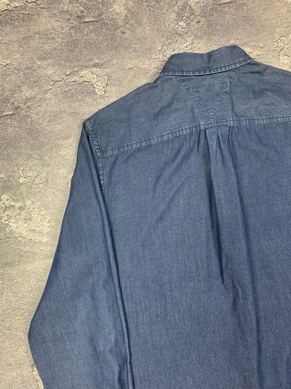 Tommy Hilfiger Tommy Hilfiger Mens Blue Denim Cotton Button Down Shirt Size US S / EU 44-46 / 1 - 11 Thumbnail