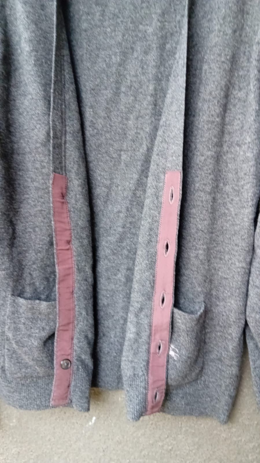 Burberry × Vintage Burberrys Vintage Wool Cardigan Made in Scotland sz L Size US L / EU 52-54 / 3 - 2 Thumbnail