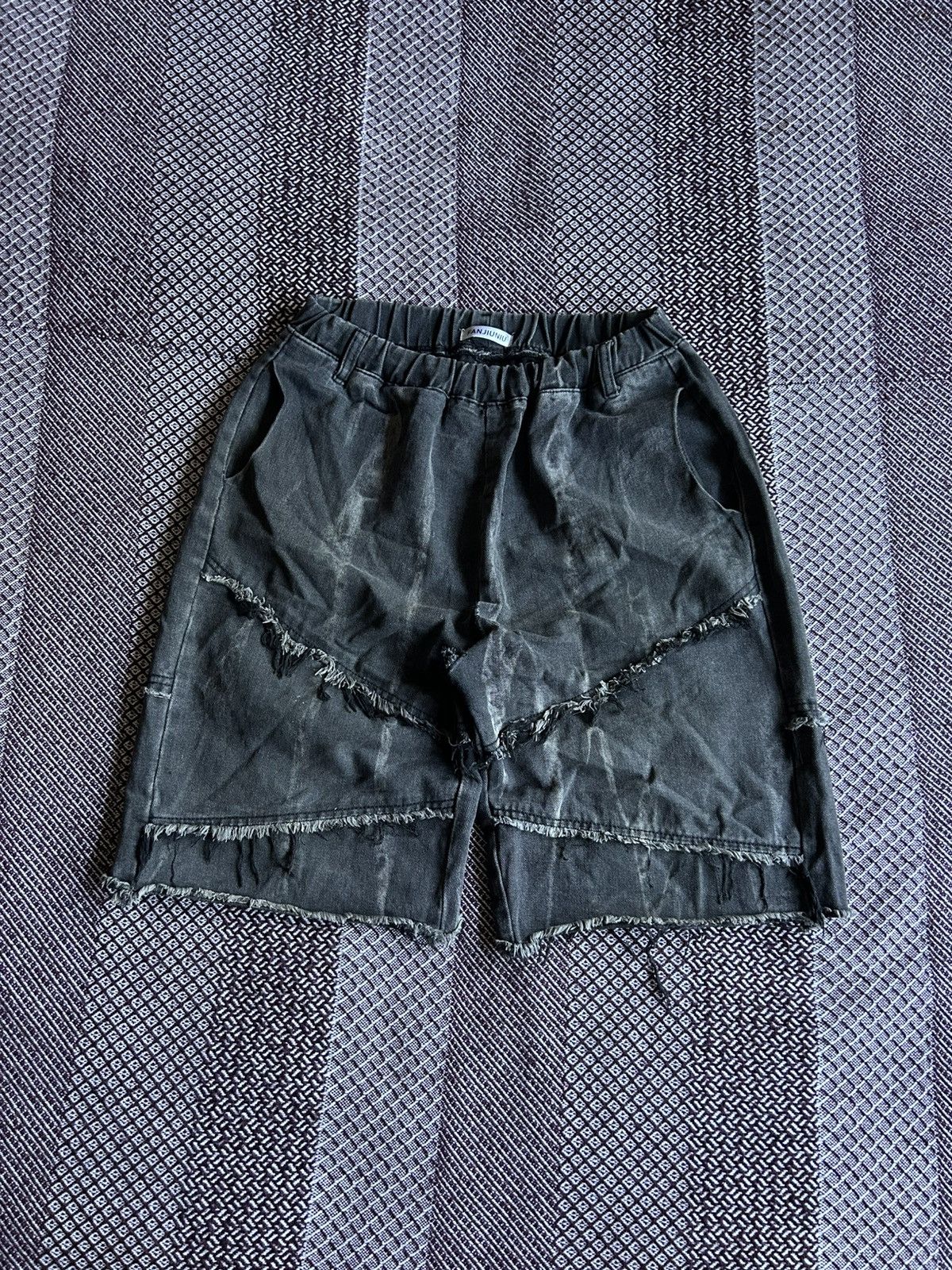 Japanese Brand Vintage Japanese Style Shorts Faded Distressed Washed Unisex Size US 34 / EU 50 - 1 Thumbnail