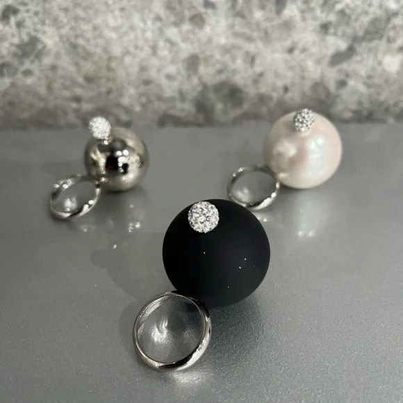 Givenchy Givenchy 4G PEARL RING WITH CRYSTALS - BLACK - NEW WITH TAGS Size ONE SIZE - 6 Thumbnail