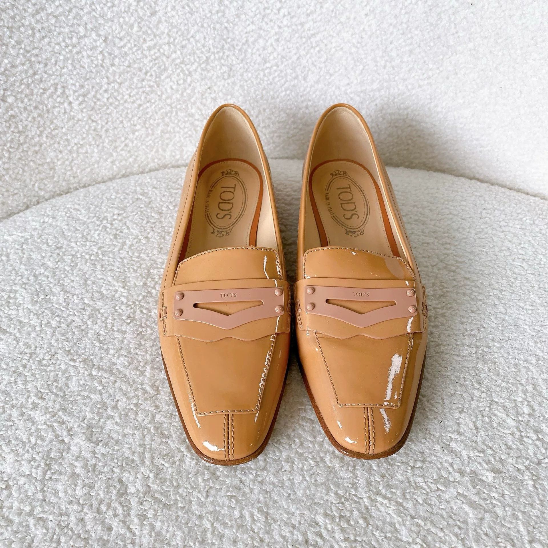 Tod's Tod's Brown Patent Leather Women's Shoes 36 Size US 5 / IT 35 - 1 Thumbnail