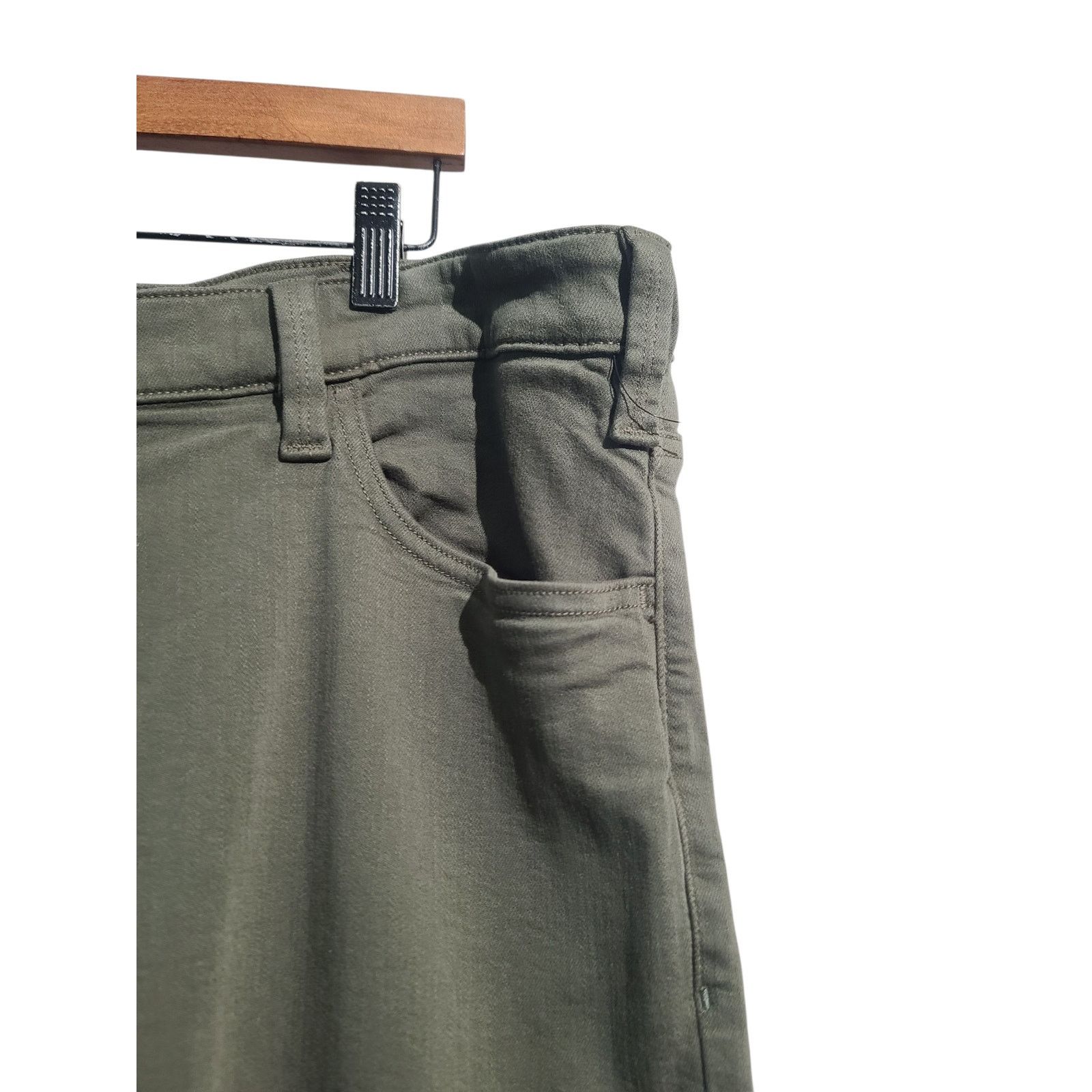 34 Heritage 34 Heritage Green Courage Mid Rise Straight Leg Pants Size US 40 / EU 56 - 4 Thumbnail