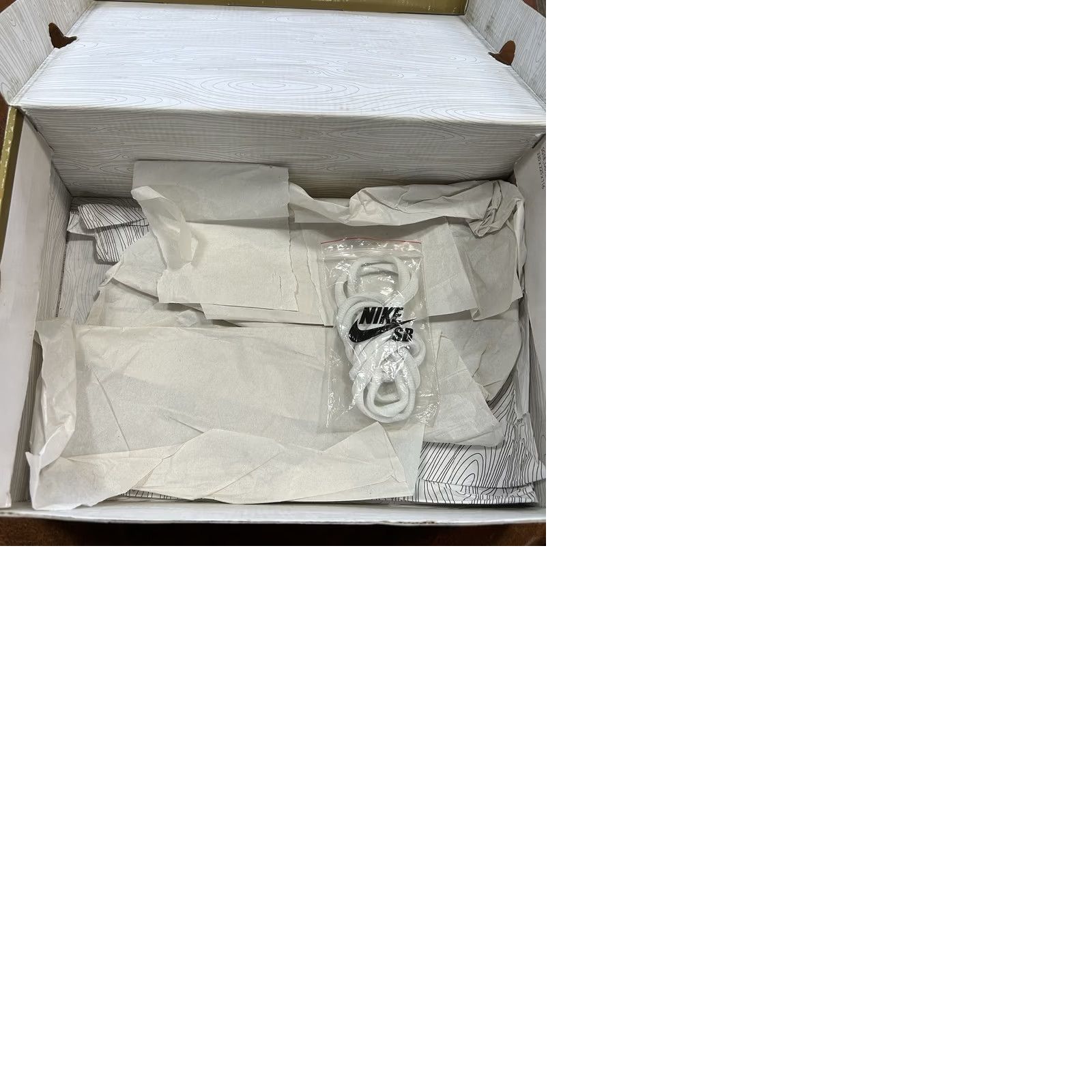 Nike VINTAGE Nike SB Dunk High Ferris Bueller 2008 Sneaker Shoes Mens 10.5 Brown OC 305050-201 OG ALL Used Great Condition Size US 10 / EU 43 - 12 Thumbnail