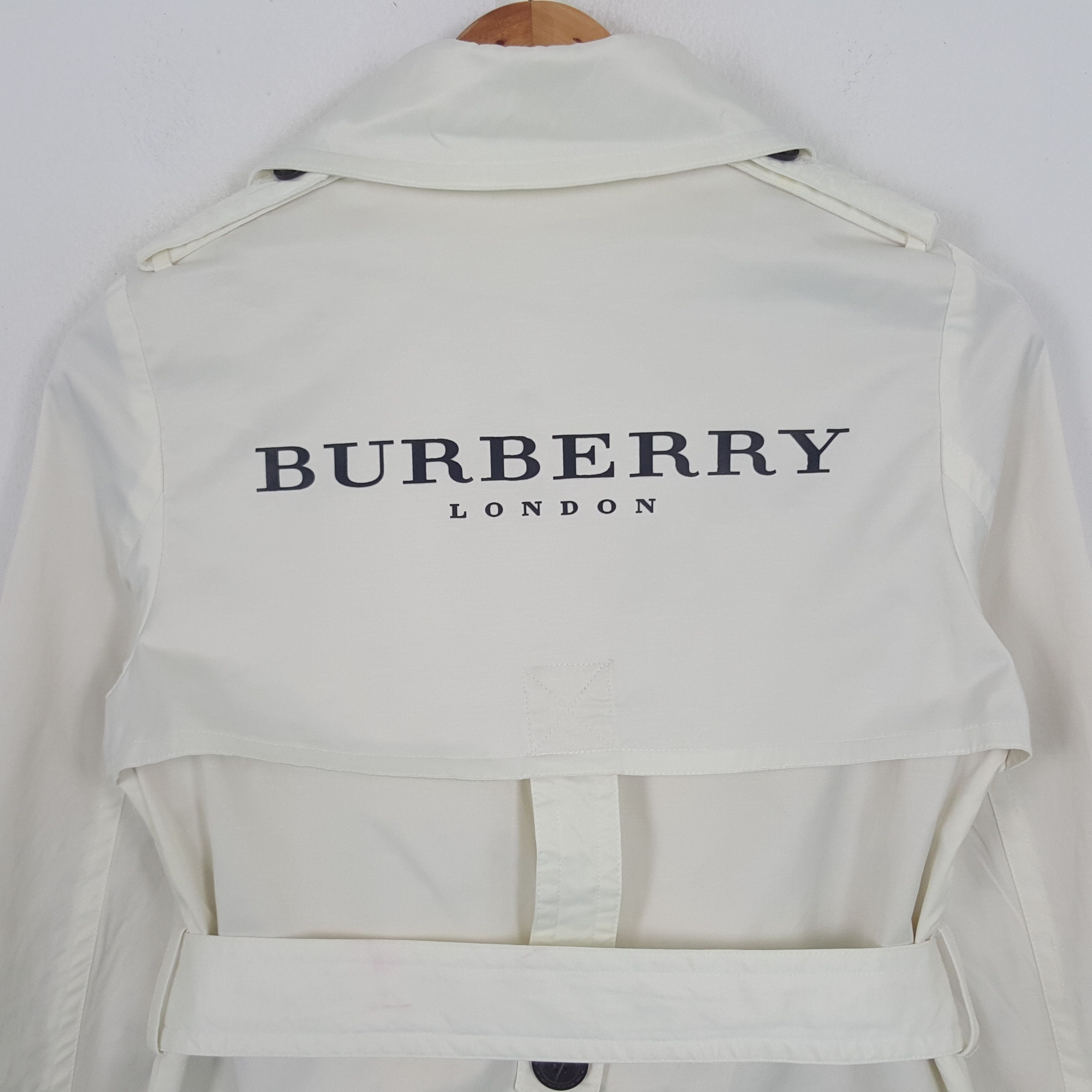 Burberry × Vintage Vintage Burberry London Designer Brand Trench Jacket Size US XS / EU 42 / 0 - 2 Thumbnail