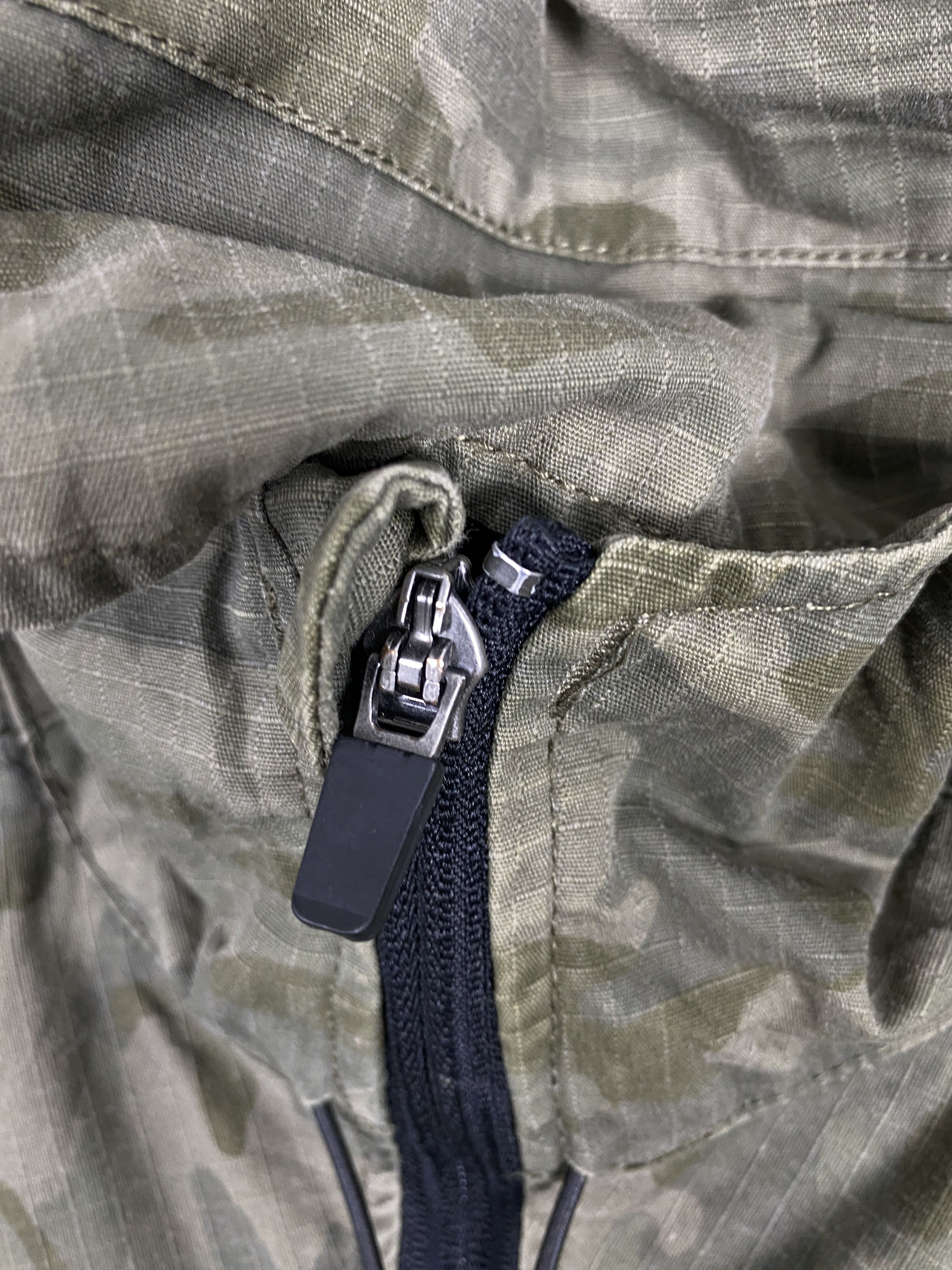 Vintage Vintage Military Camo Hoodie Zip Up Plain Canvas Jacket Size US S / EU 44-46 / 1 - 3 Thumbnail